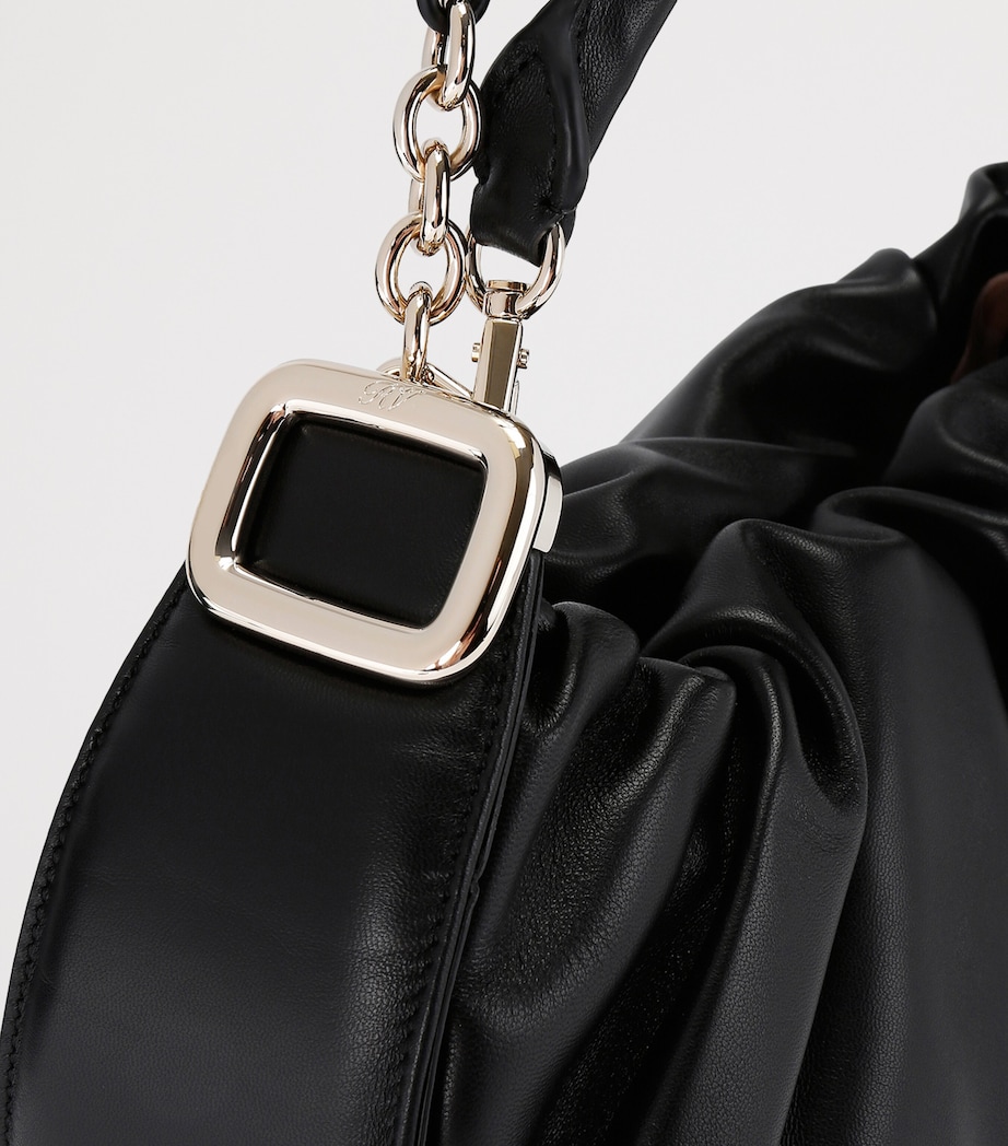 Roger Vivier Medium Leather Choc Royal Shoulder Bag Black Image 4