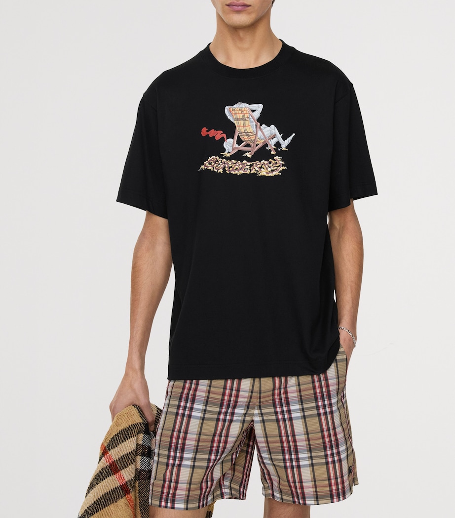 Burberry Mens Beach-Print T-Shirt Black Image 2