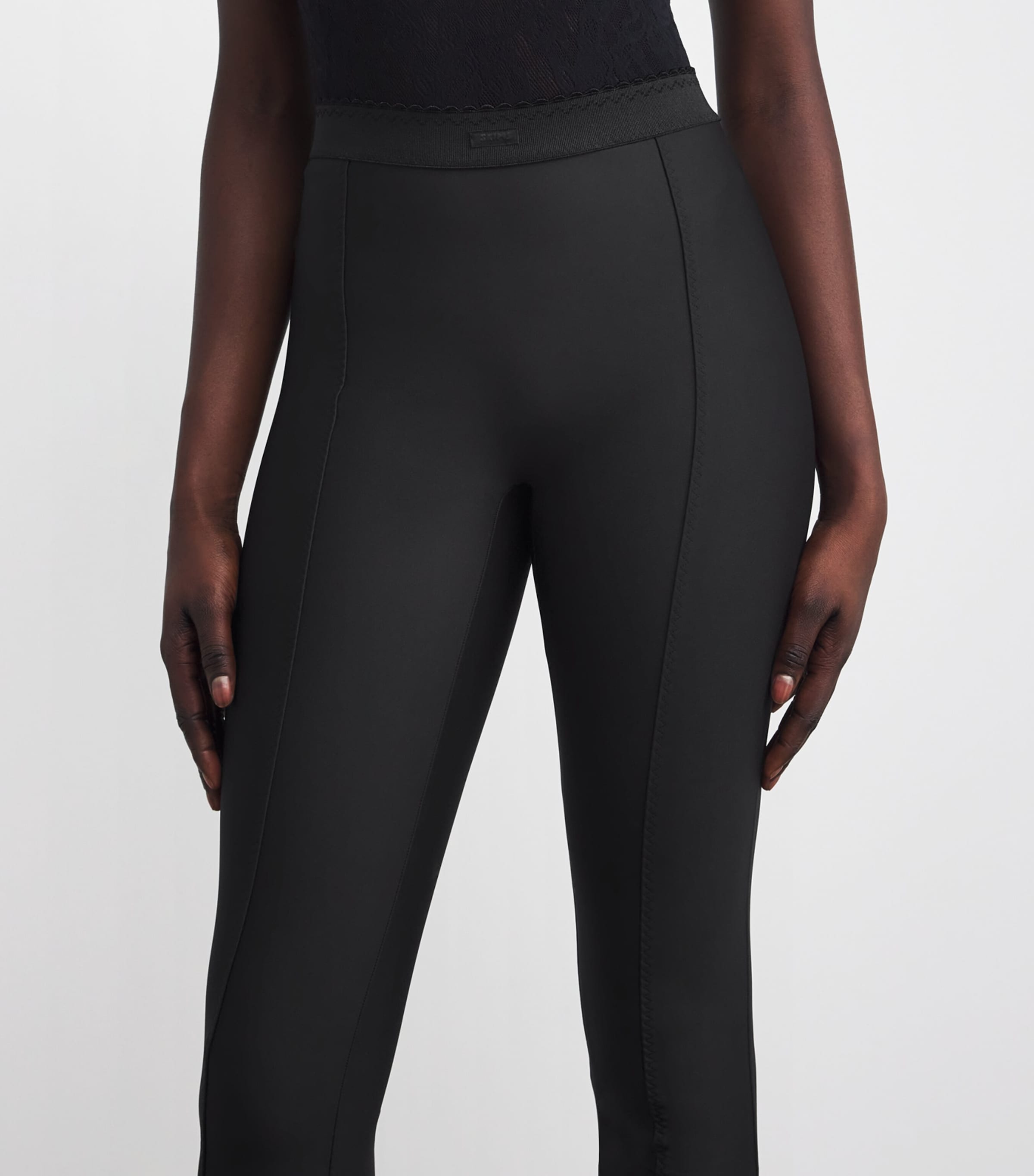 High-Waisted Flared Leggings ONYX Image 6