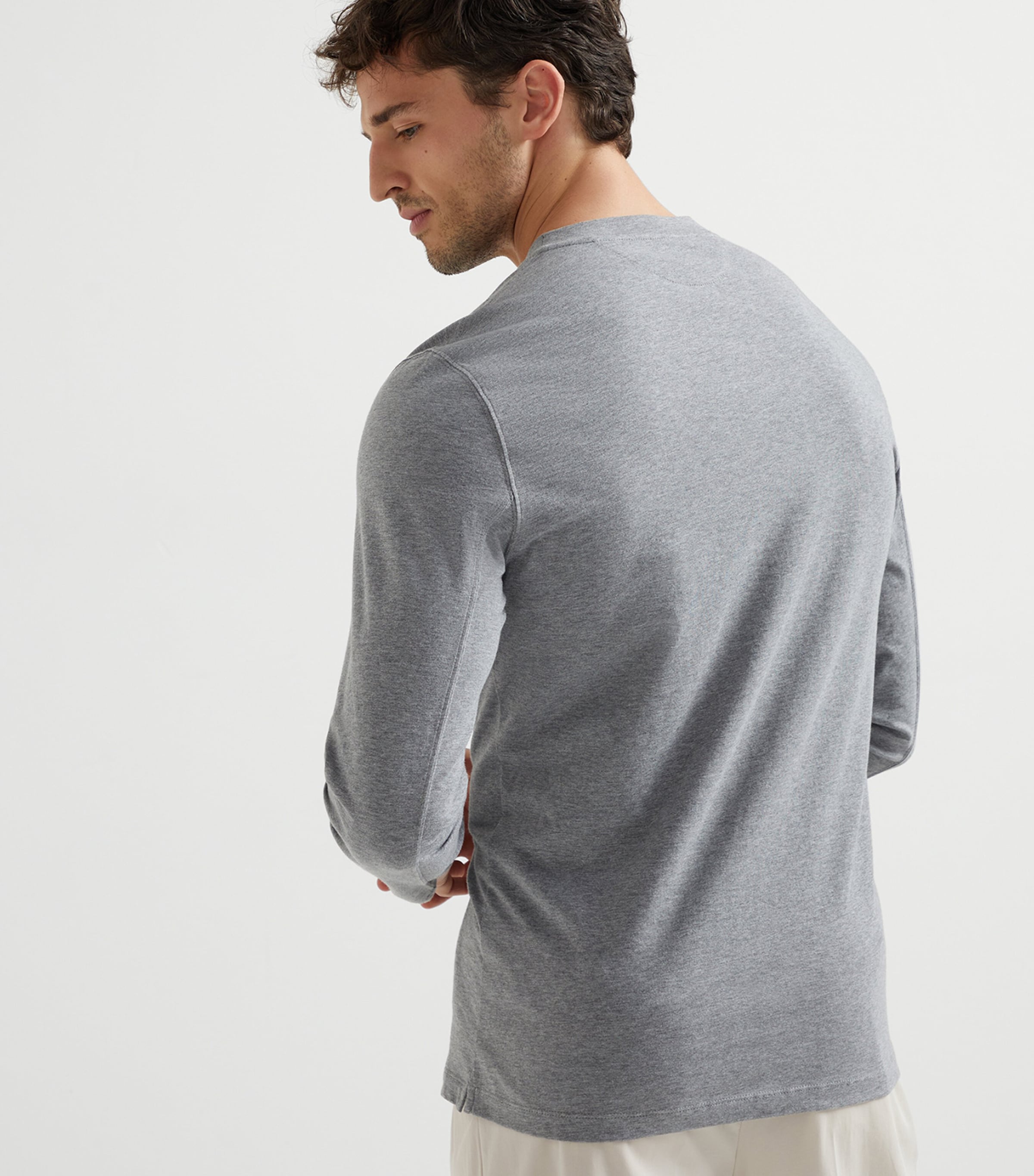 VIP【送料関税込】BRUNELLO CUCINELLI long sleeves 23688755_54365746_1000.jpg