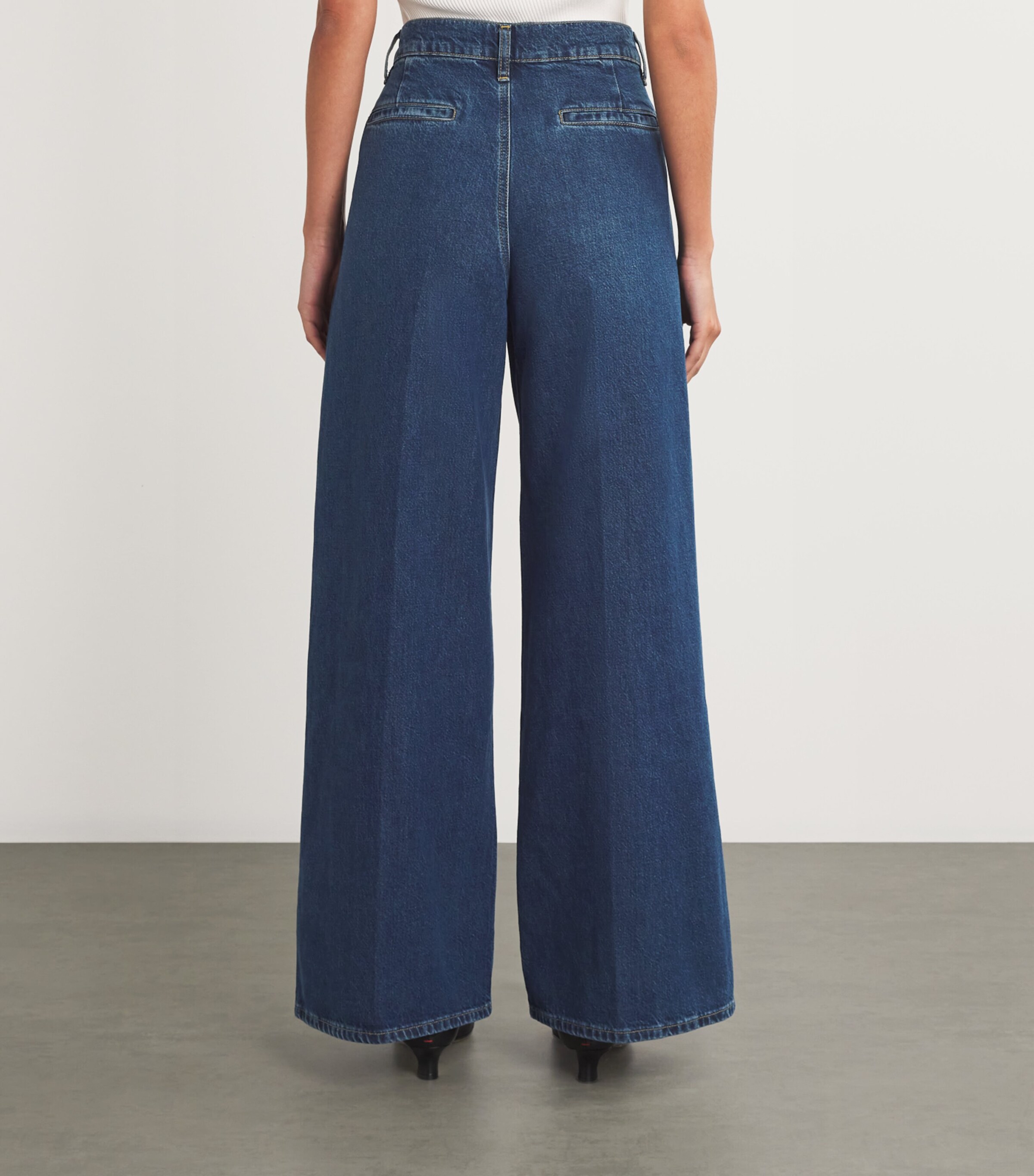 FRAME Womens Easy Wide Flare Jeans Blindspot Image 4