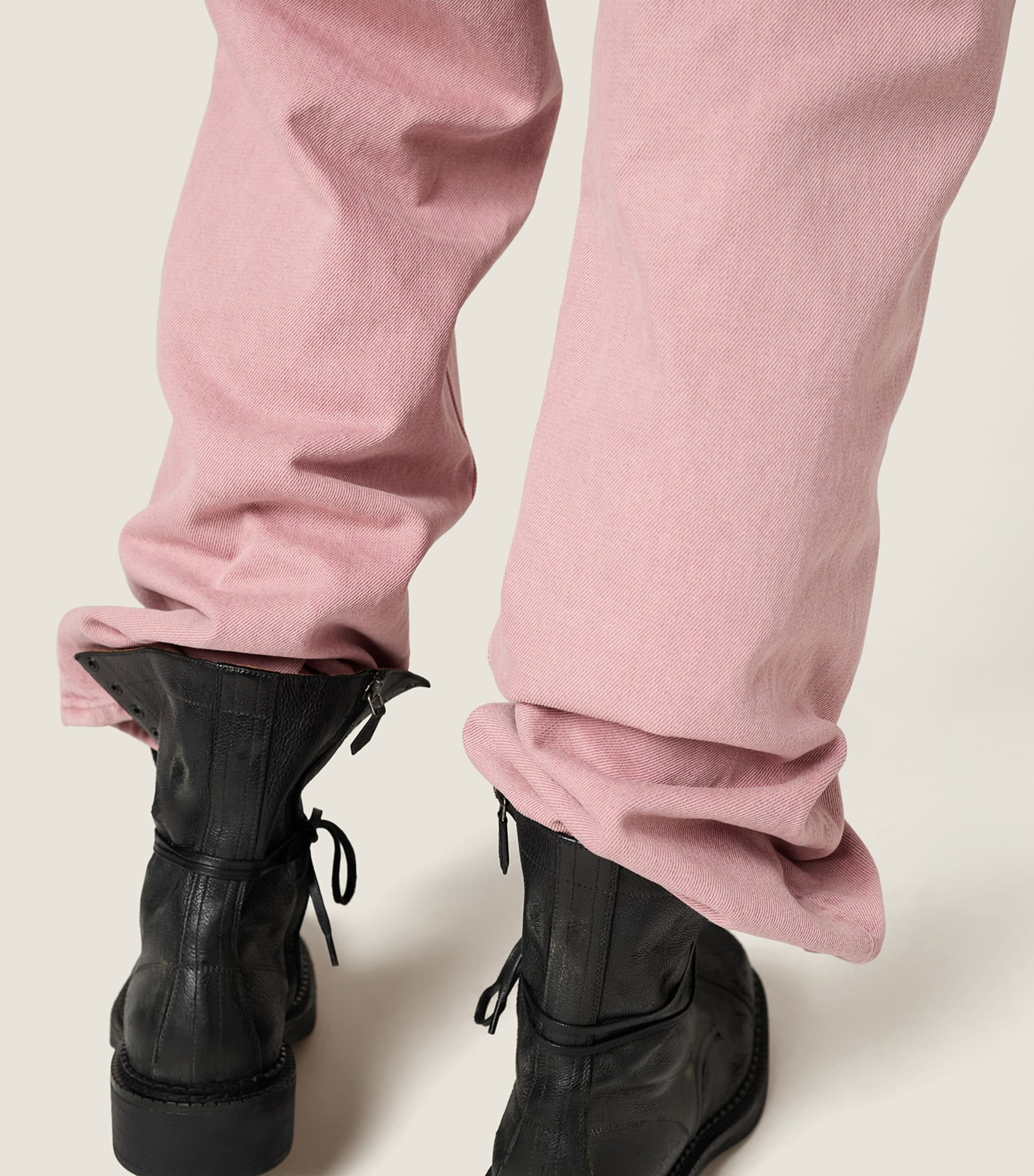 High-Rise Straight Jeans F0028 Image 4