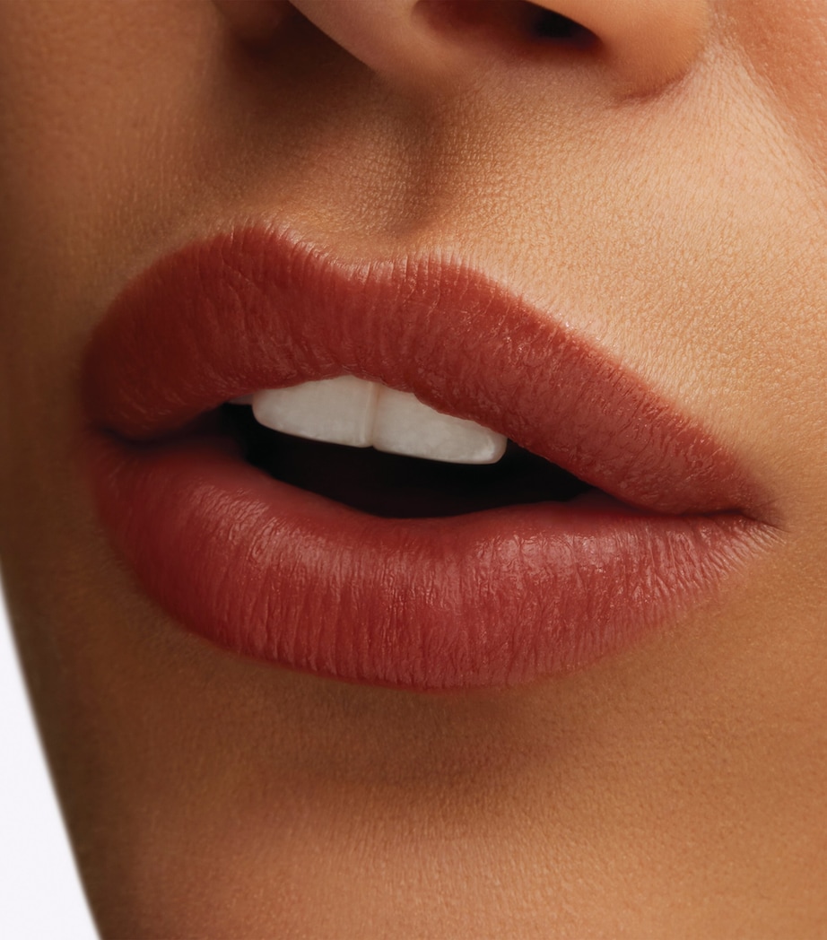Lustreglass Sheer-Shine Lipstick POSH PIT Image 10