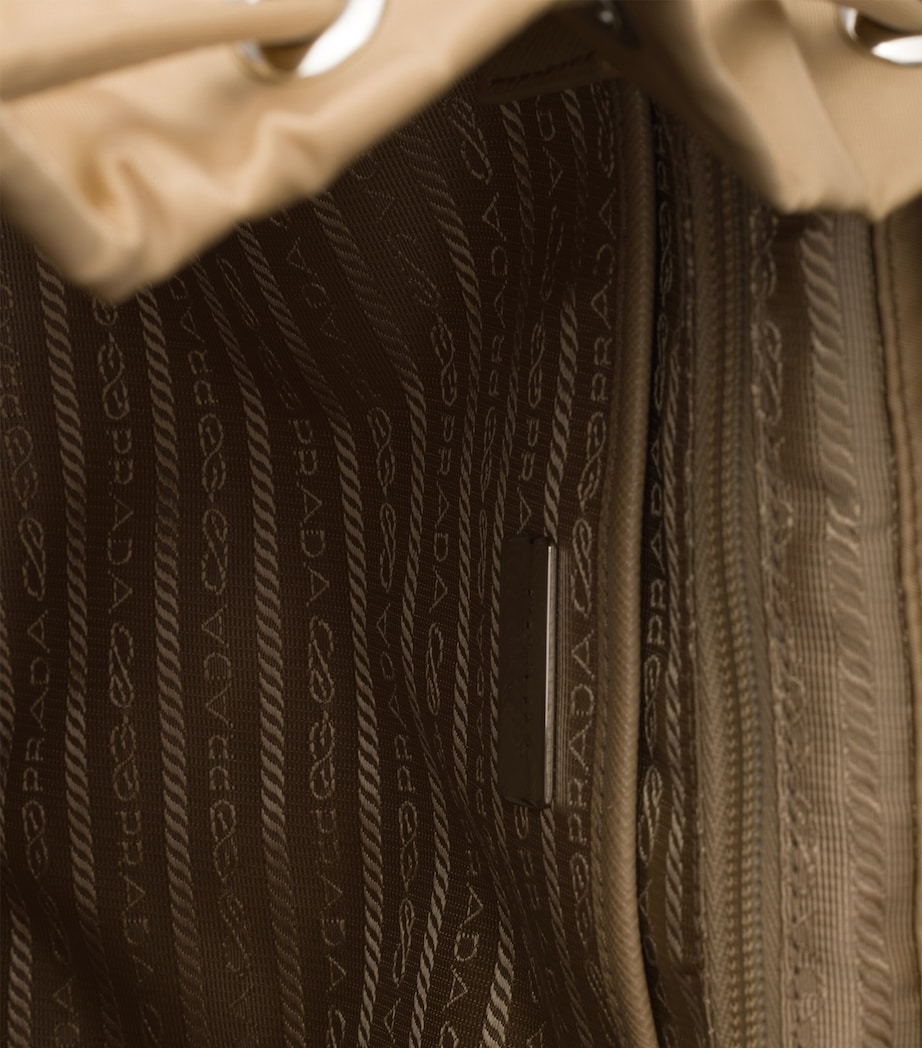 Medium Re-Nylon Backpack F0040 Image 4