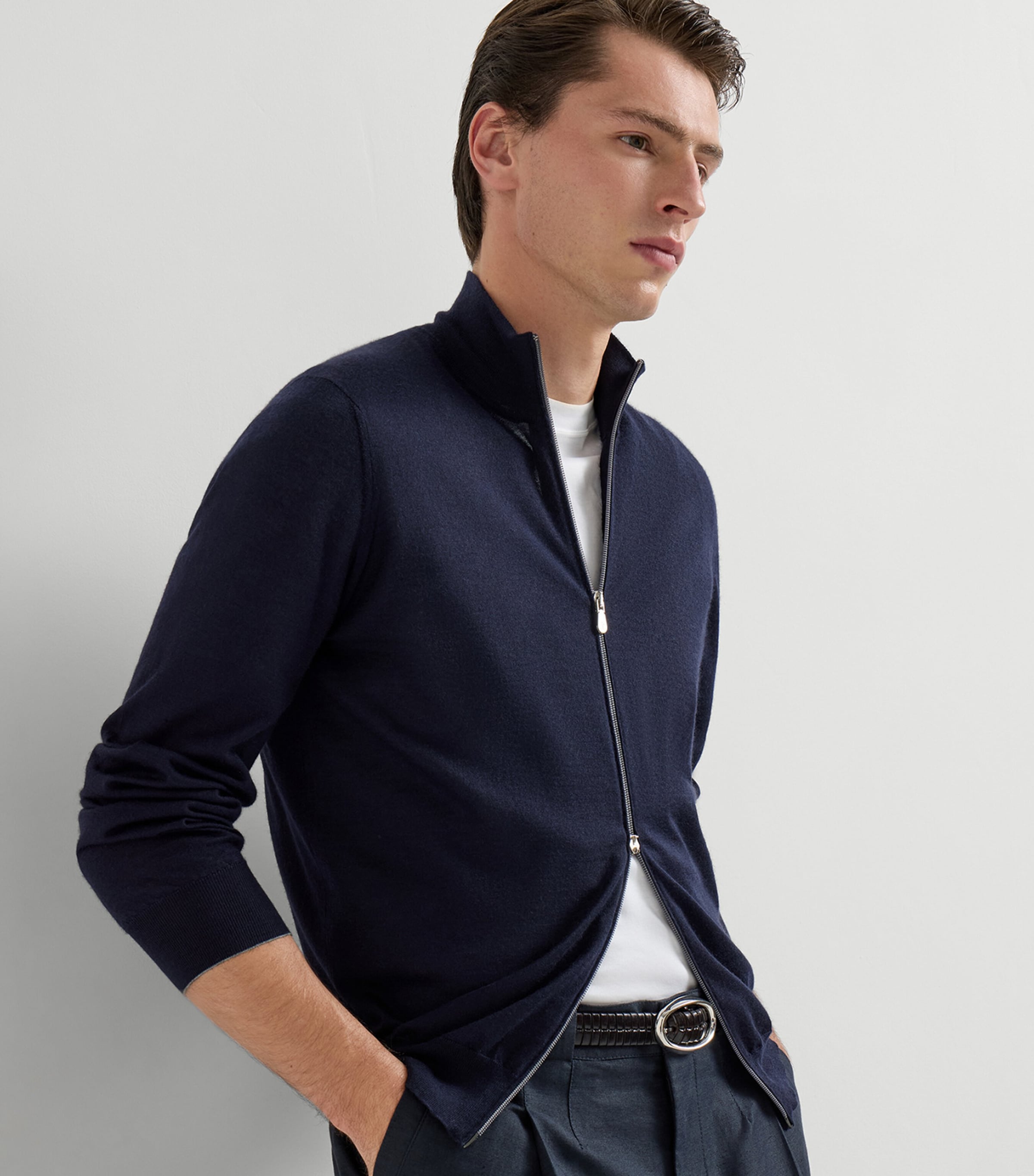 Brunello Cucinelli Mens Cashmere-Silk Cardigan Image 2
