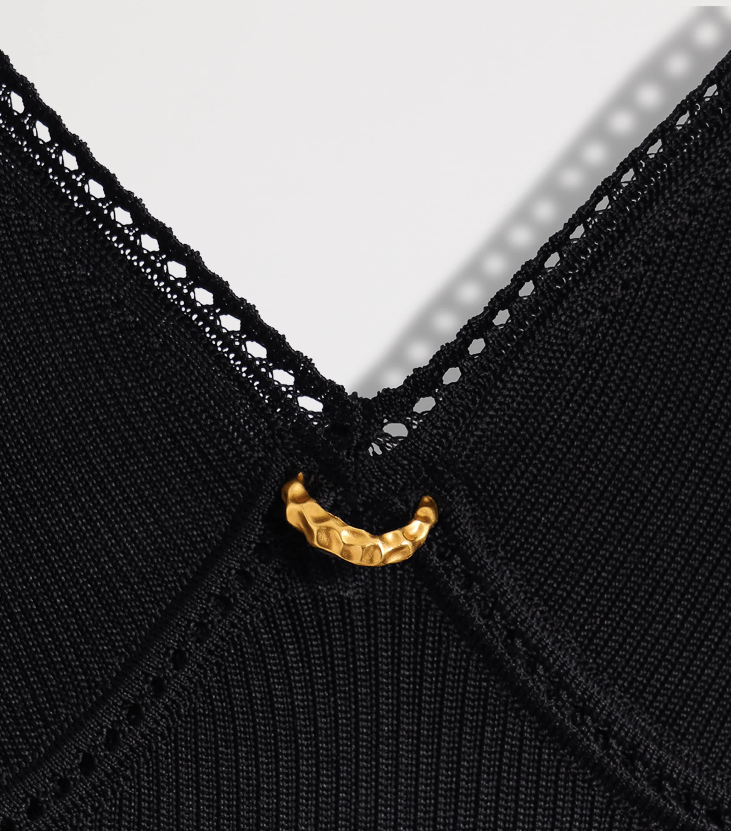 Silk Pierced Tank Top 999 BLACK Image 7