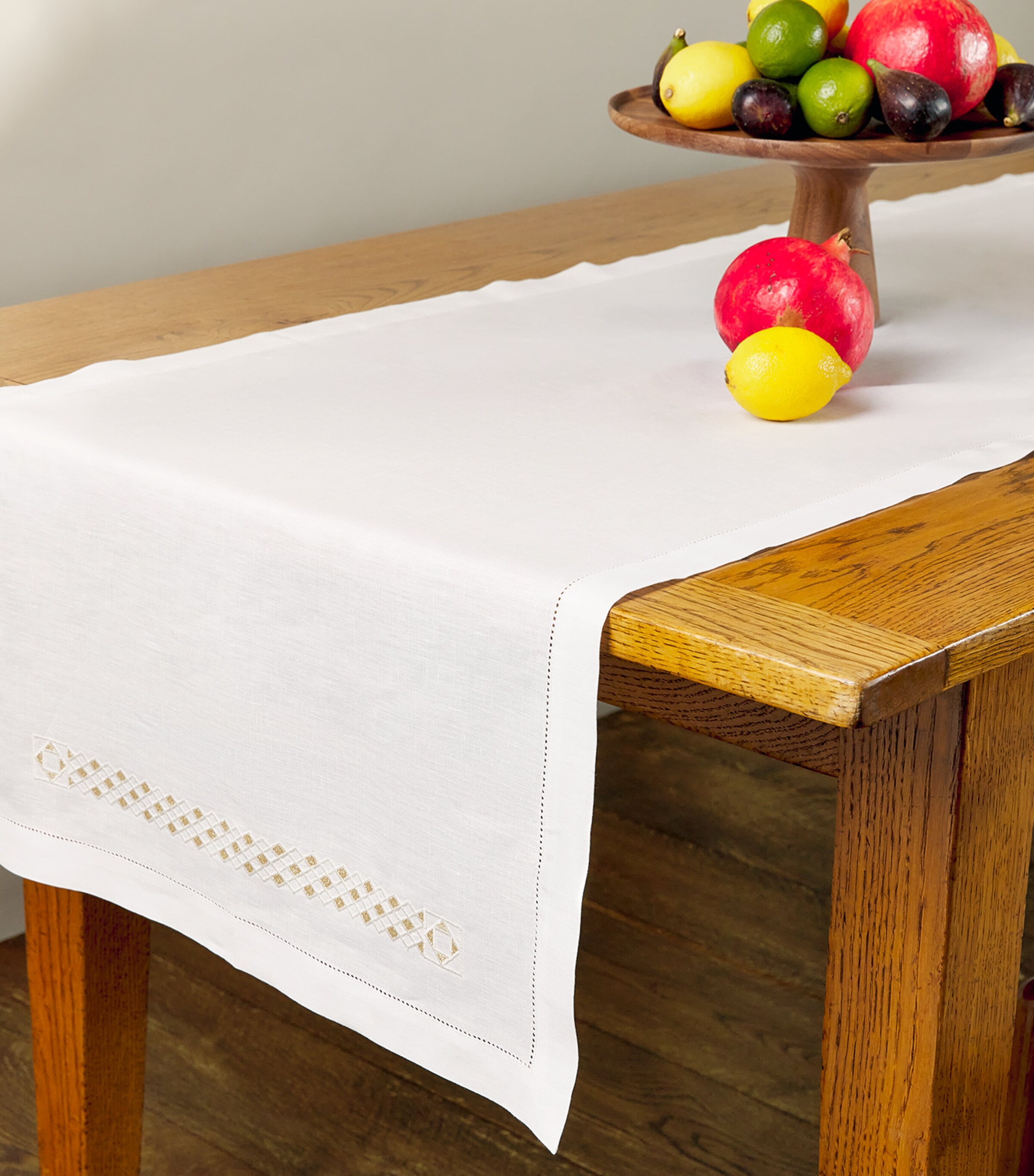Linen Embroidered Liri Table Runner (50cm x 210cm) WHITE/GOLD Image 3