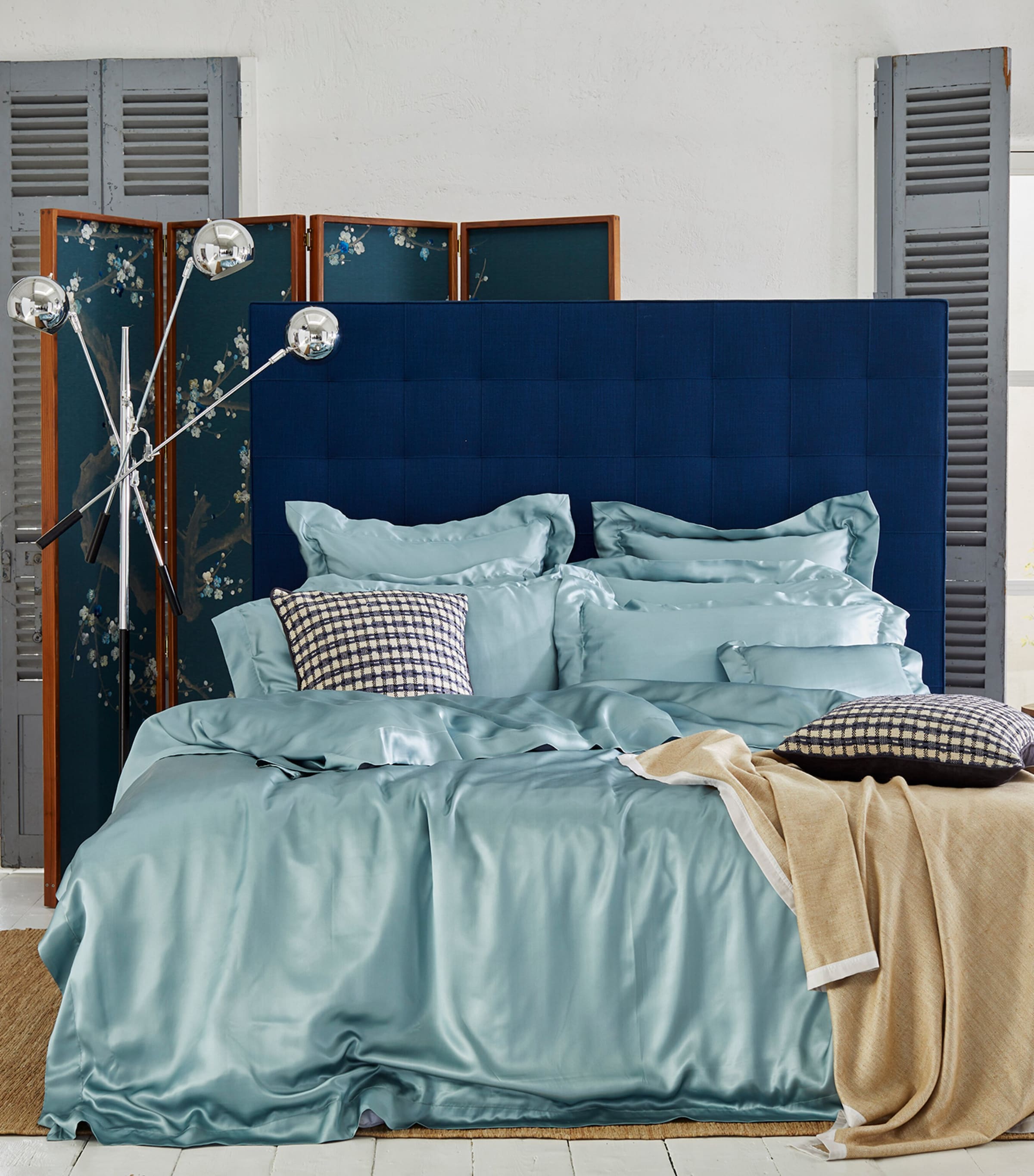 Silk King Flat Sheet (280cm x 310cm) GREEN Image 2