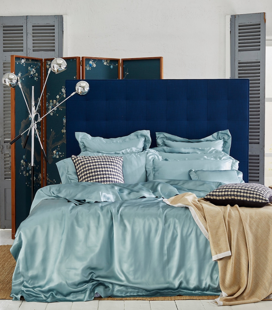 Silk King Flat Sheet (280cm x 310cm) GREEN Image 2