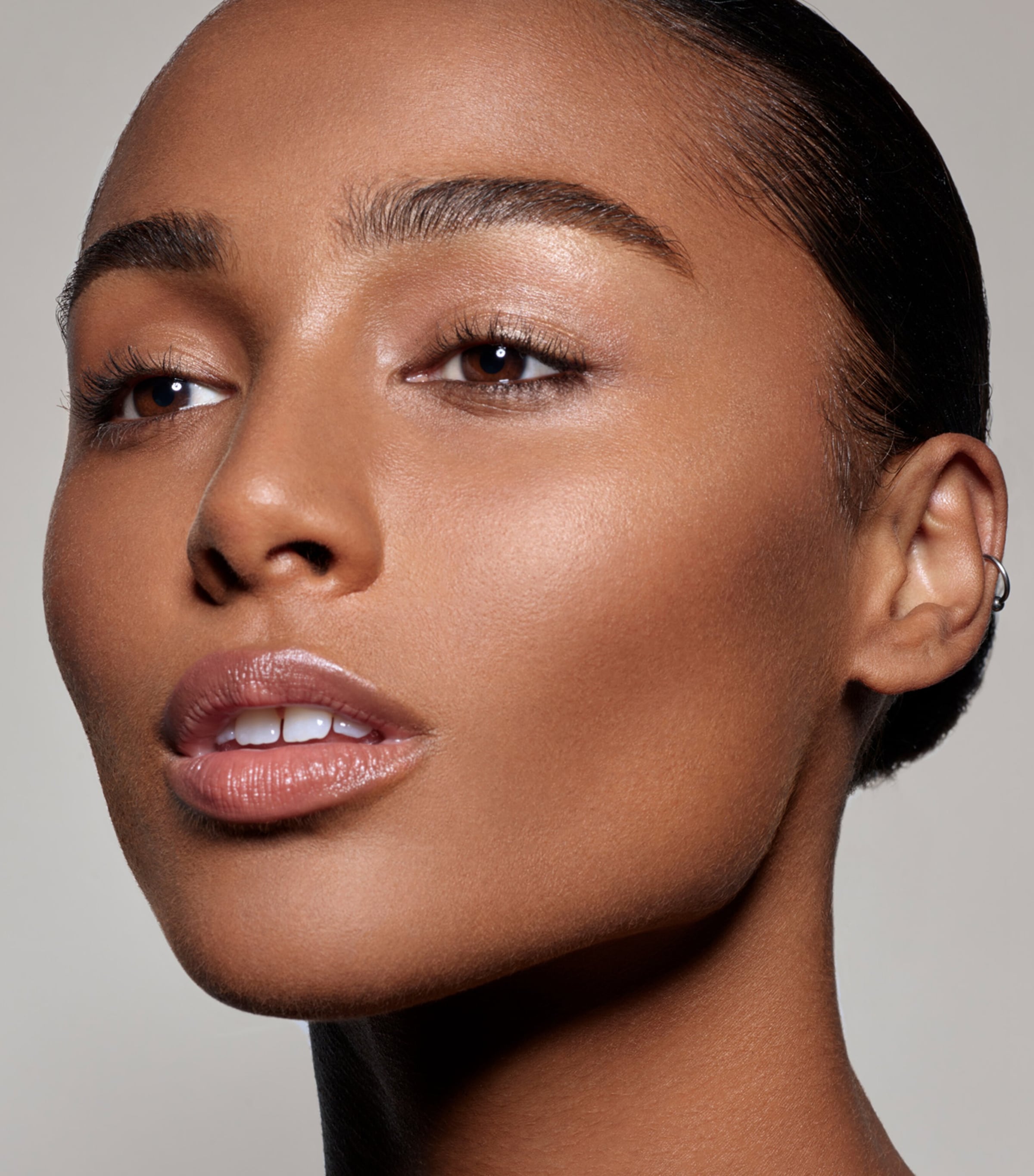 PAT MCGRATH LABS Skin Fetish: Sublime Perfection Foundation Medium/ Deep Image 3
