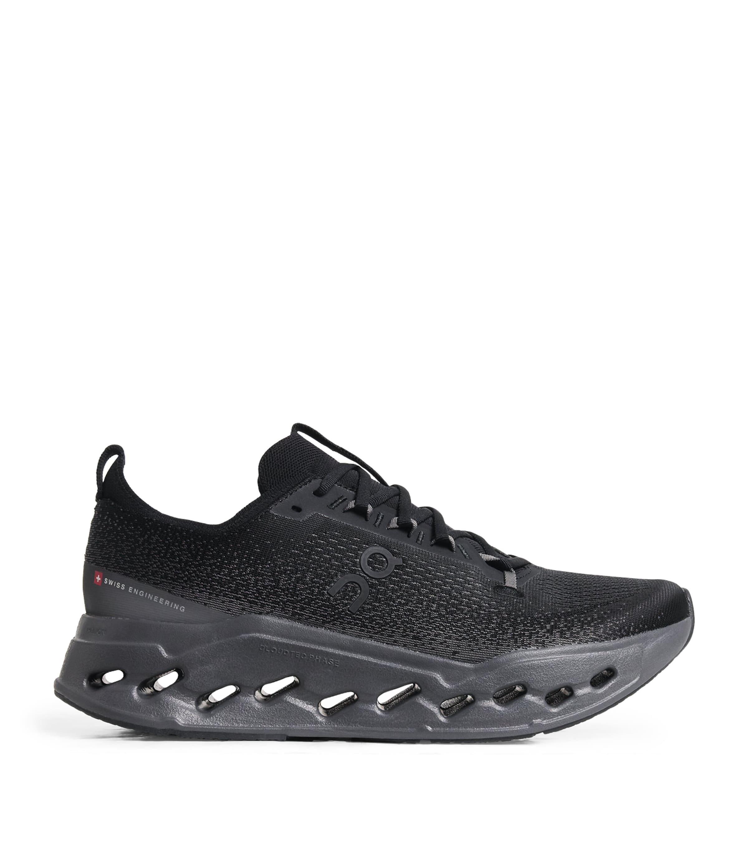 On Cloudsurfer Max Trainers
