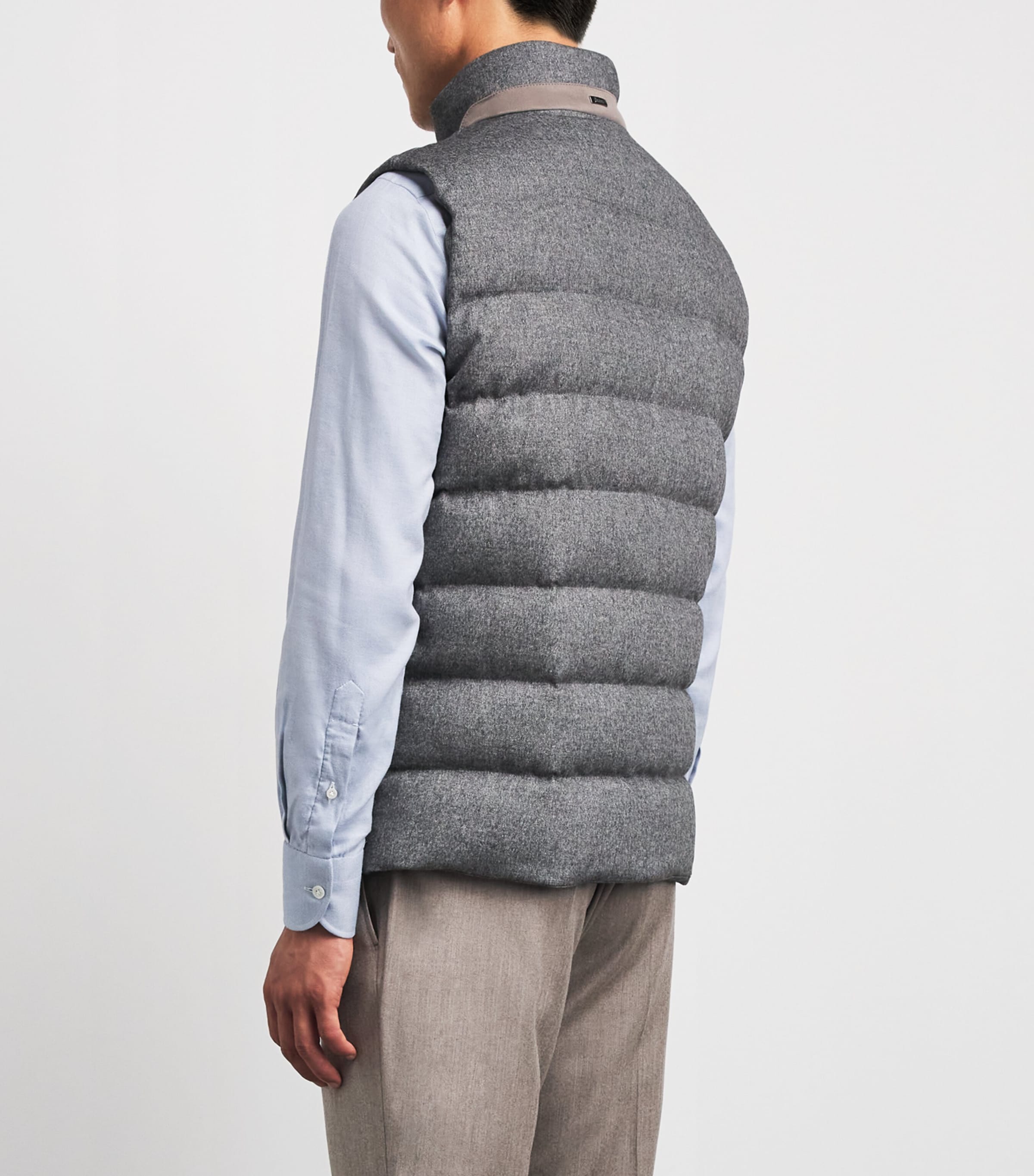 Herno Mens Silk-Cashmere Down Quilted Gilet Grigio Image 5