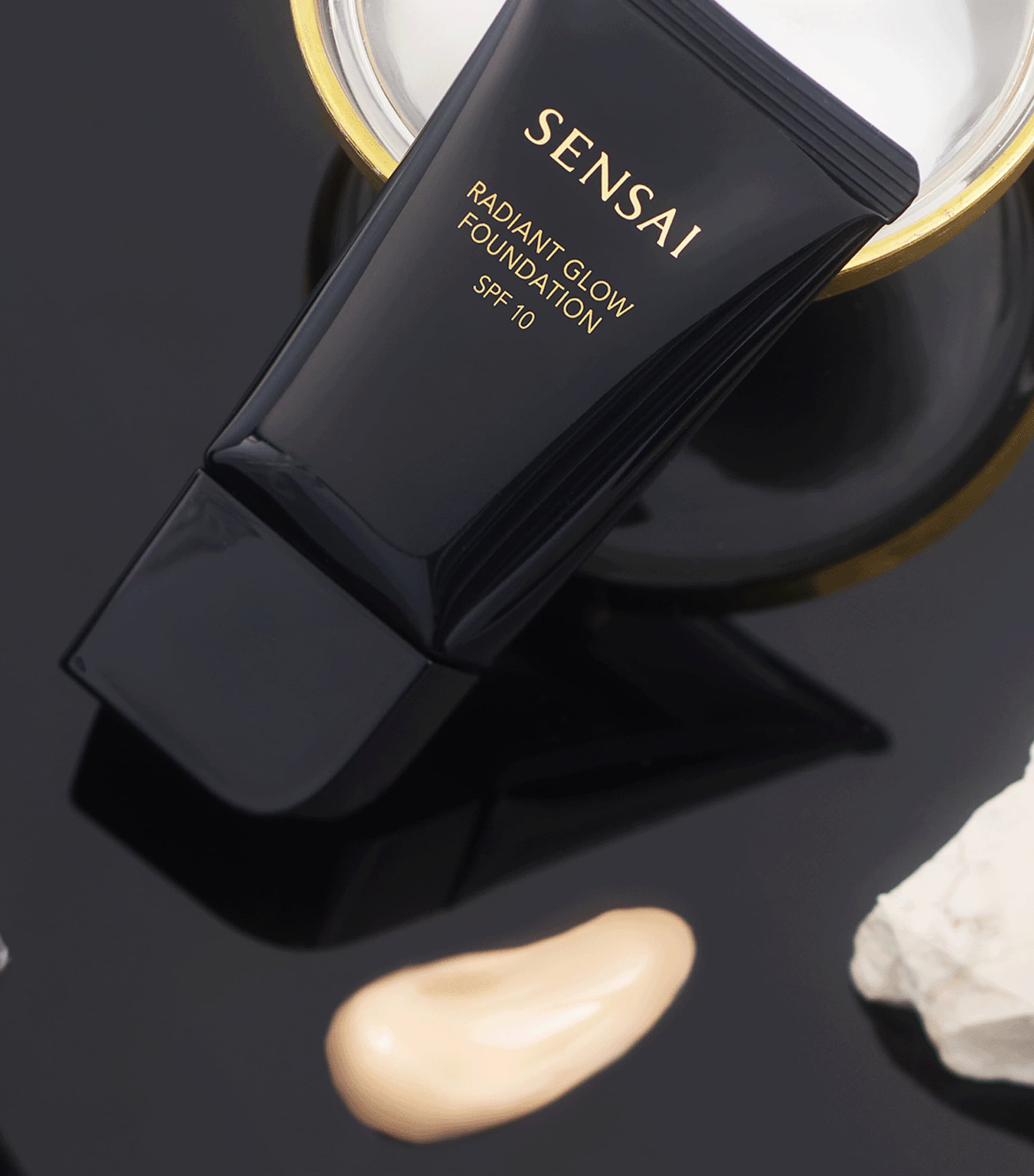 Sensai Radiant Glow Foundation | Beauty New In | Make-up | Face | Foundations | Tinted Moisturisers | Designers | Sensai | Make Up Sensai Radiant Glow Foundation | Beauty New In | Make-up | Face | Foundations | Tinted Moisturisers | Designers | Sensai | Make Up