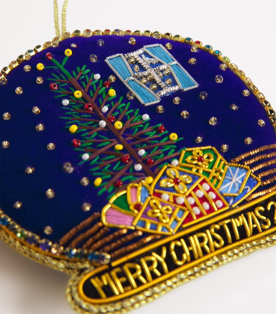 Christmas Eve Globe Tree Decoration WHITE Image 2