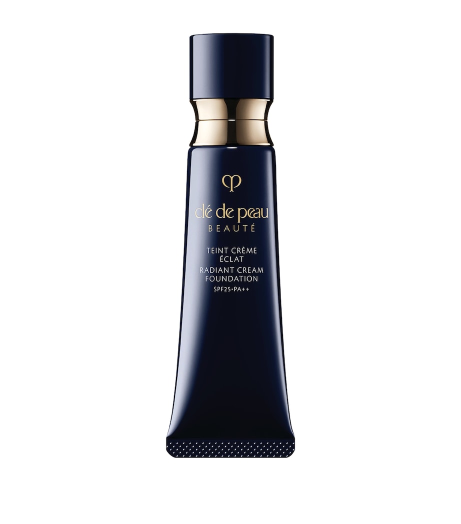Radiant Cream Foundation O50 Image 1
