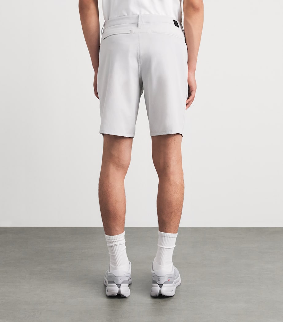 VUORI Mens 8’’ Aim Shorts Sll Salt Linen Image 5