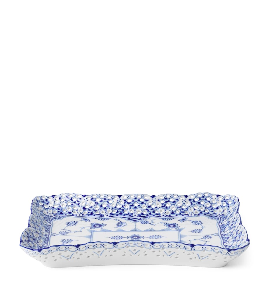Blue Fluted Full Lace Dish (23cm) BLUE Image 3
