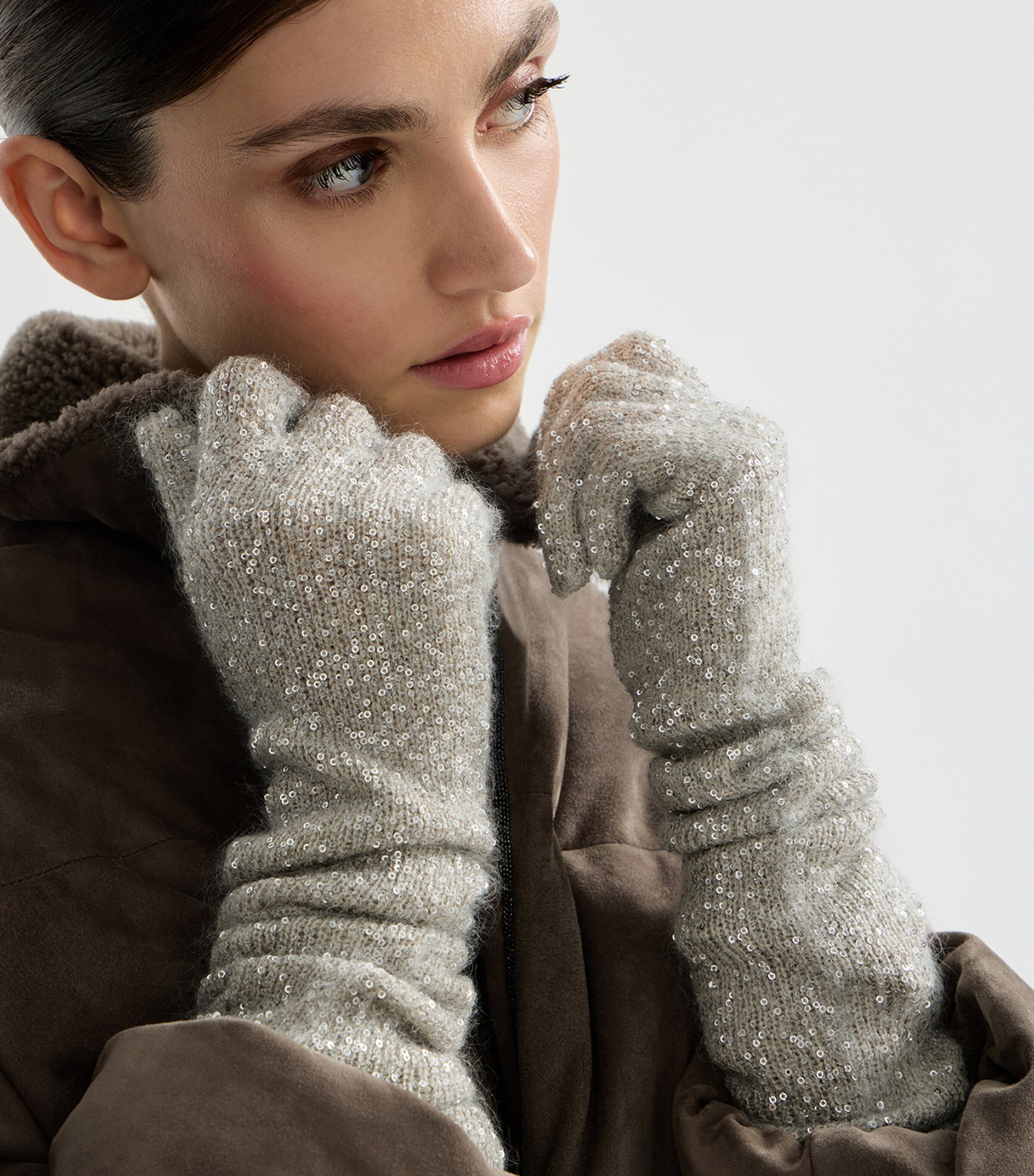 Sequinned Knit Gloves CDO10 Image 2