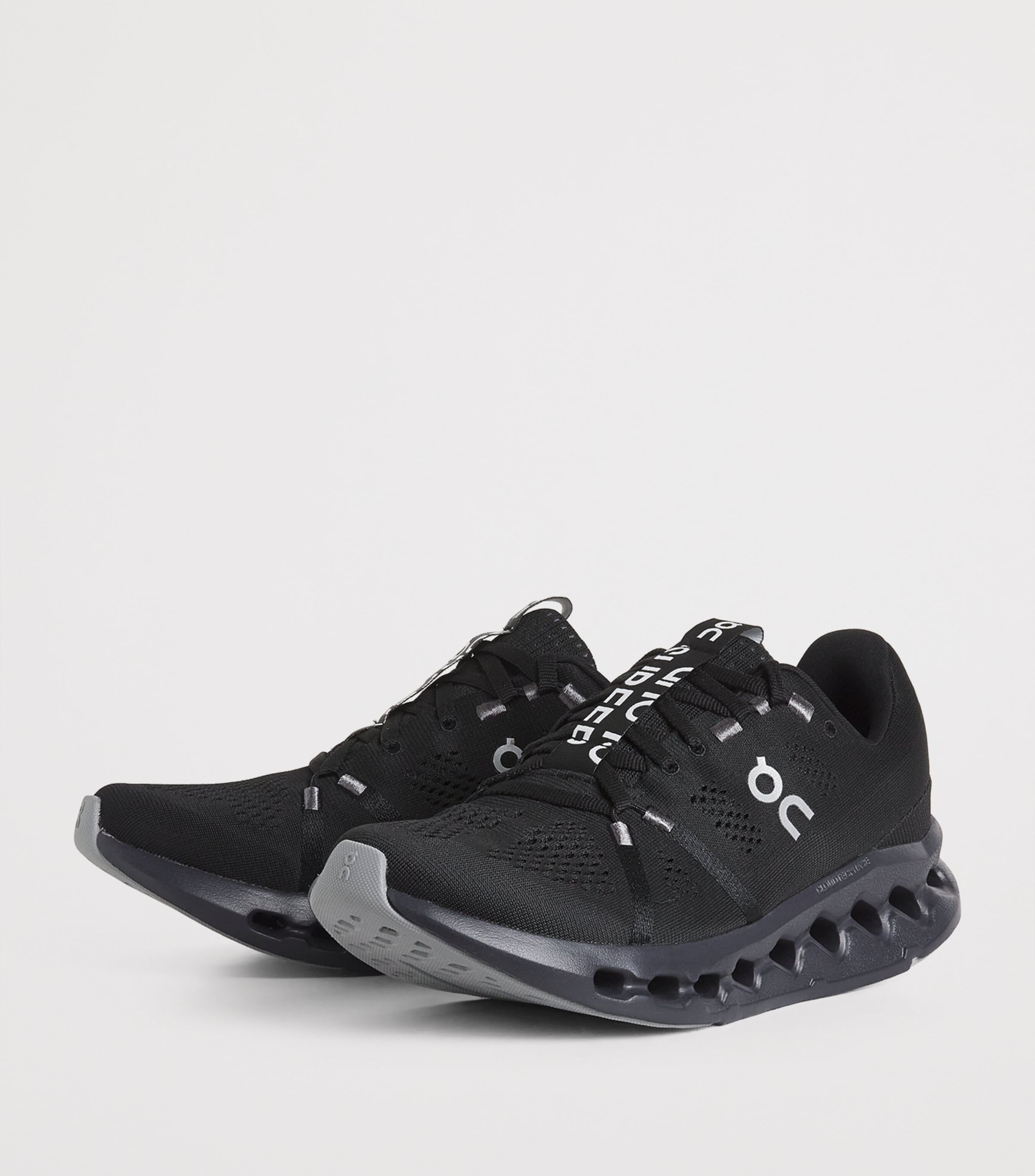 Cloudsurfer Trainers ALL BLACK Image 2