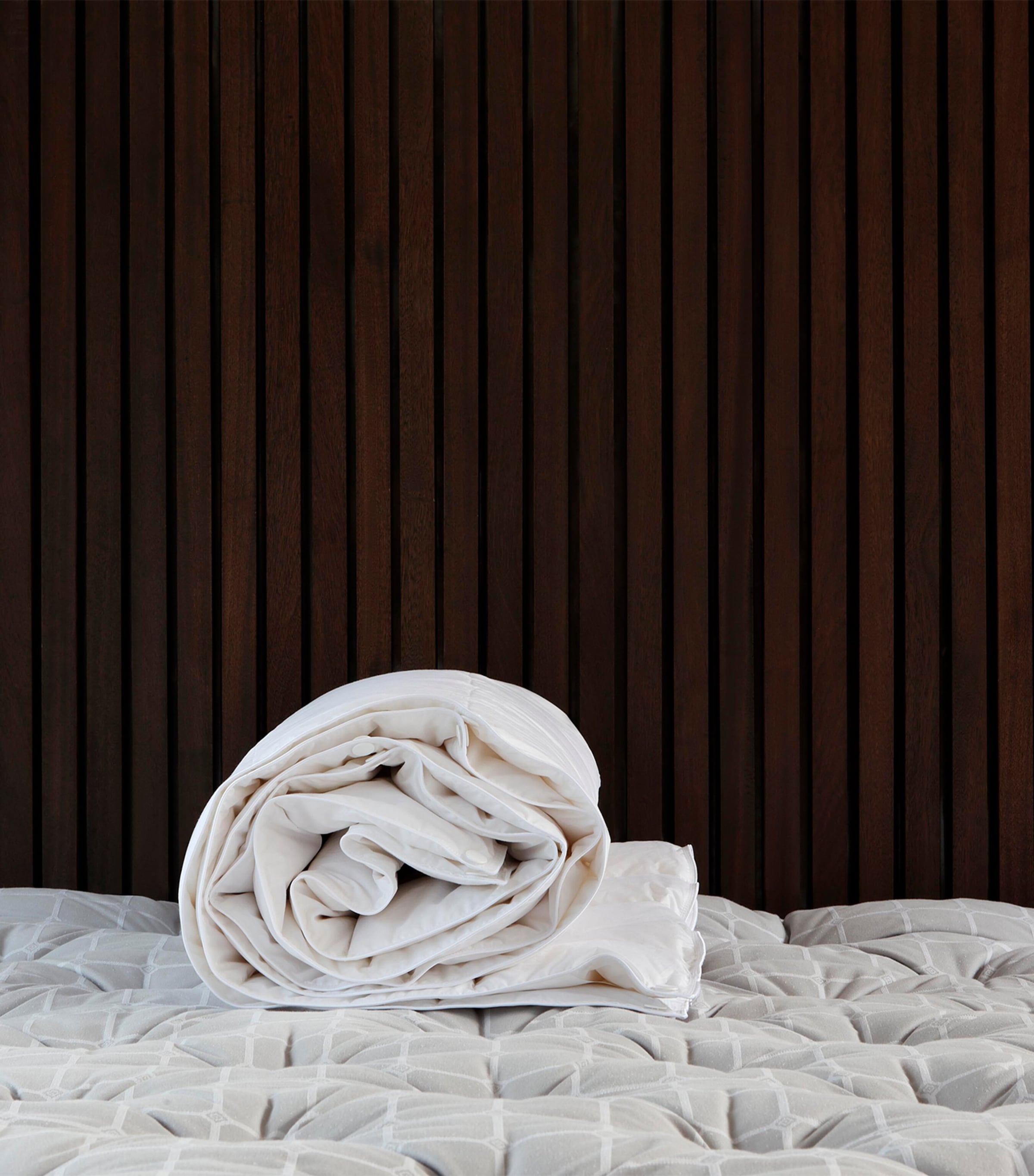 King Siberian Goose Down Duvet (4.5 Tog) WHITE Image 3