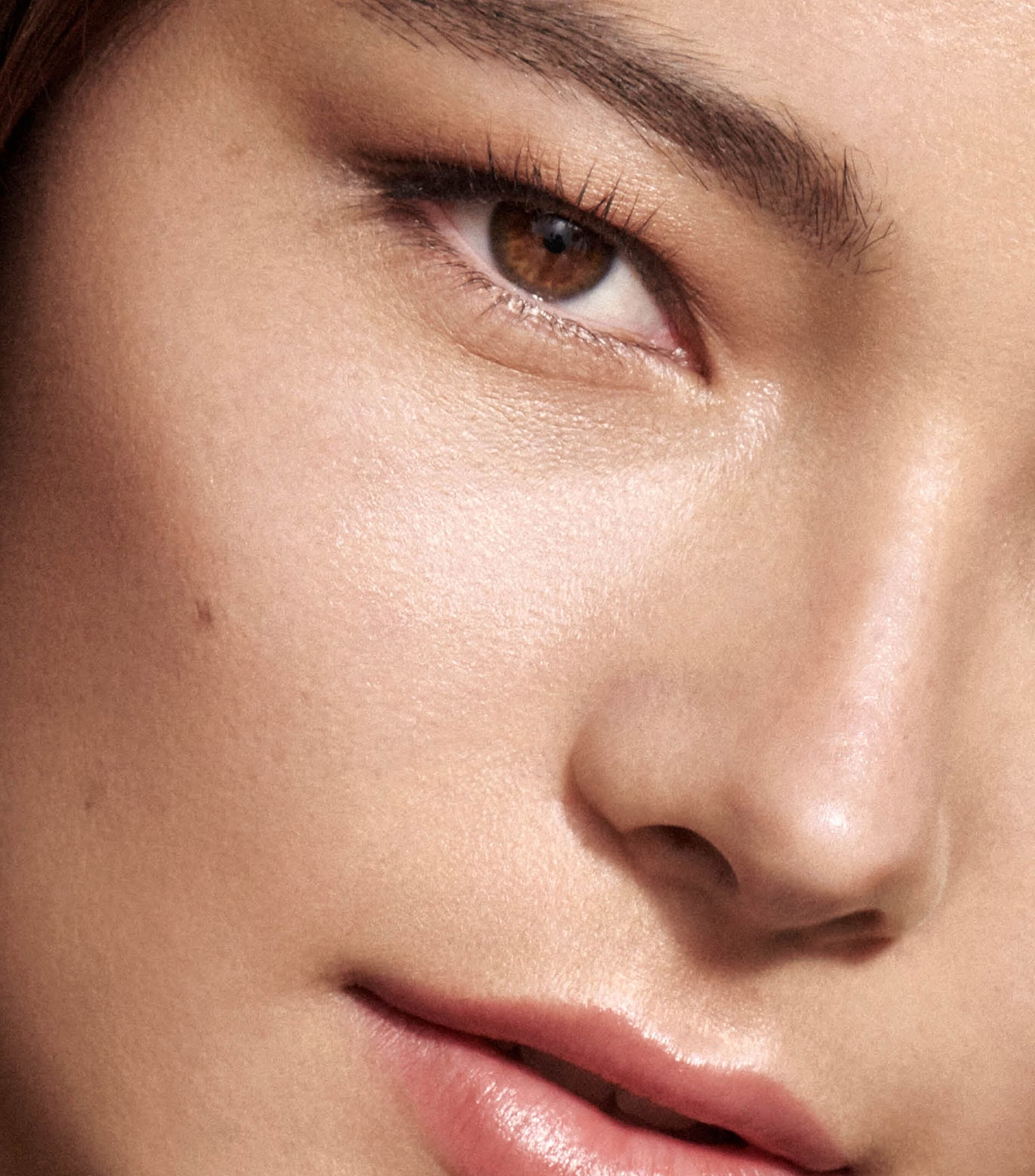 Face Trace Contour Stick BISCUIT Image 2