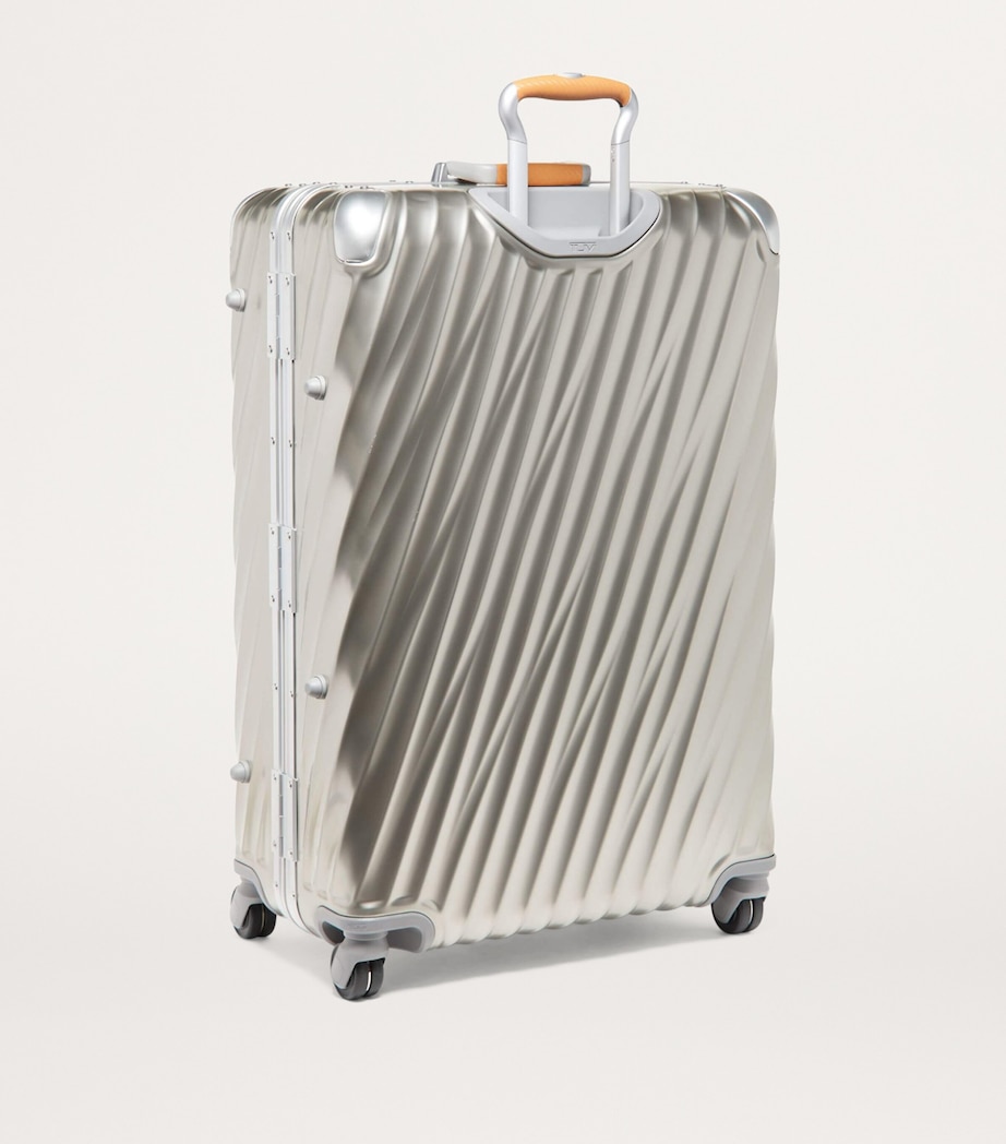 Titanium 19 Degree Suitcase (77.5cm) TITANIUM 1864 Image 2