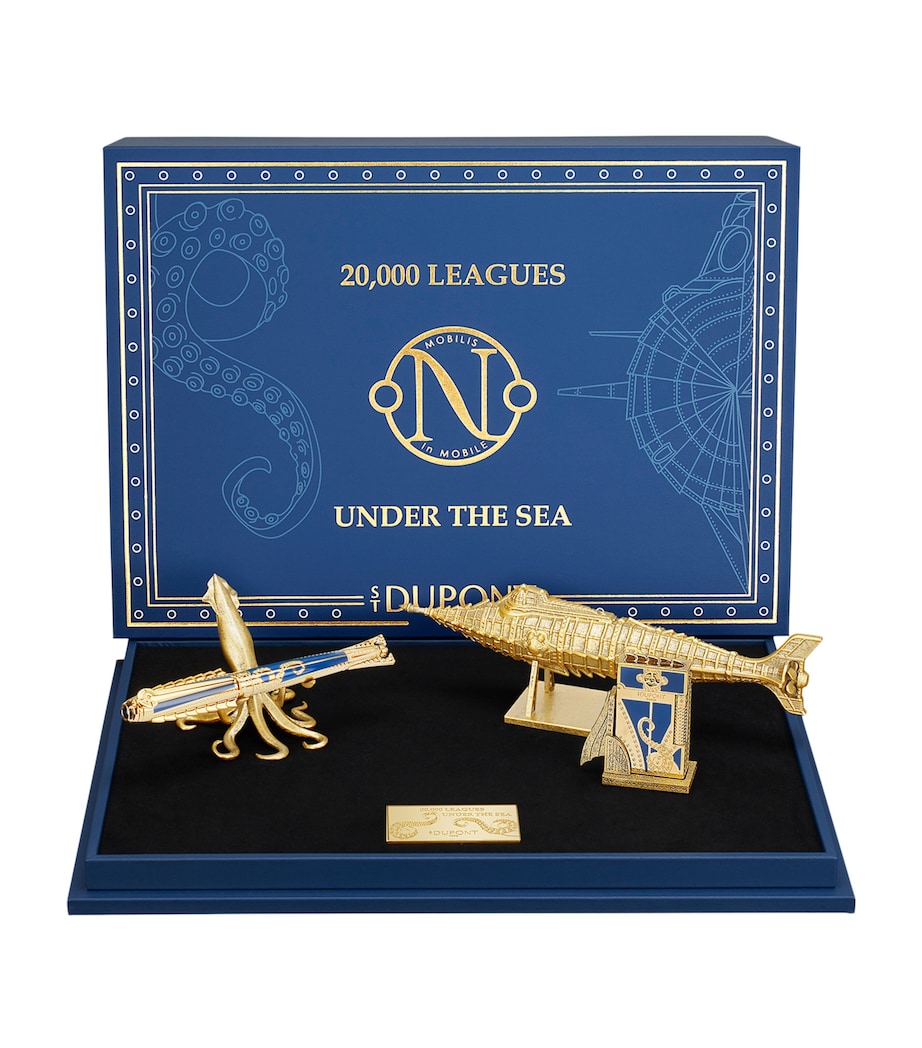 20,000 Leagues Under the Sea 4-Piece Writing Set BLUE & GOLD Image 1