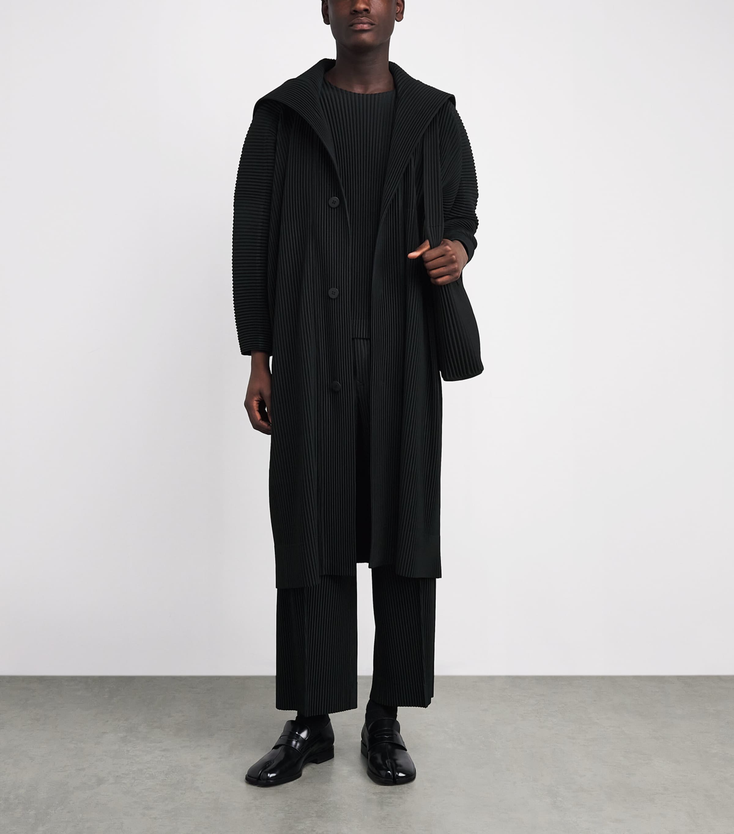 Pleated Long-Sleeve T-Shirt 15-BLACK Image 2