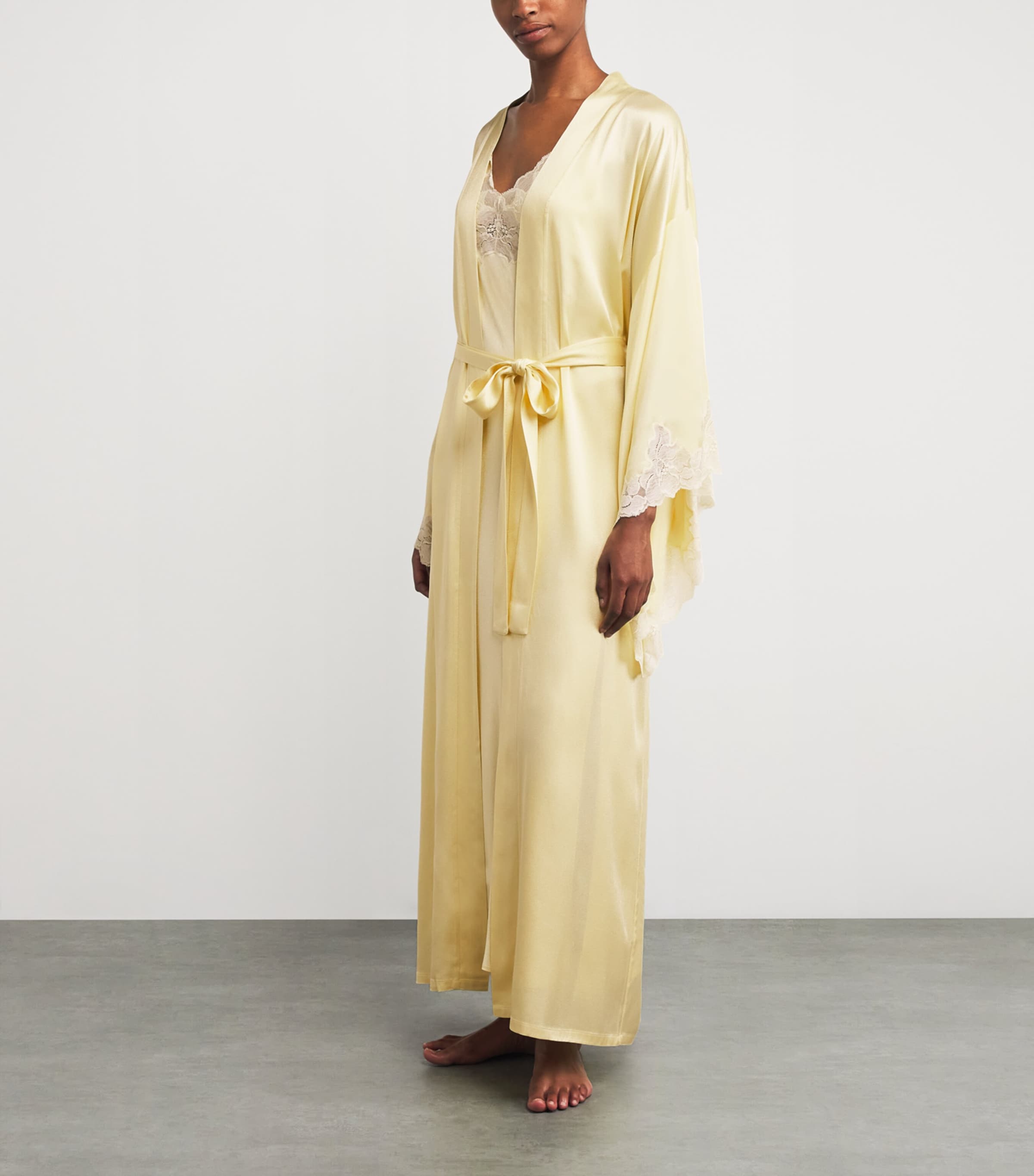 Satin Lace-Trim Heidi Robe (XS/S) BUTTER YELLOW Image 2