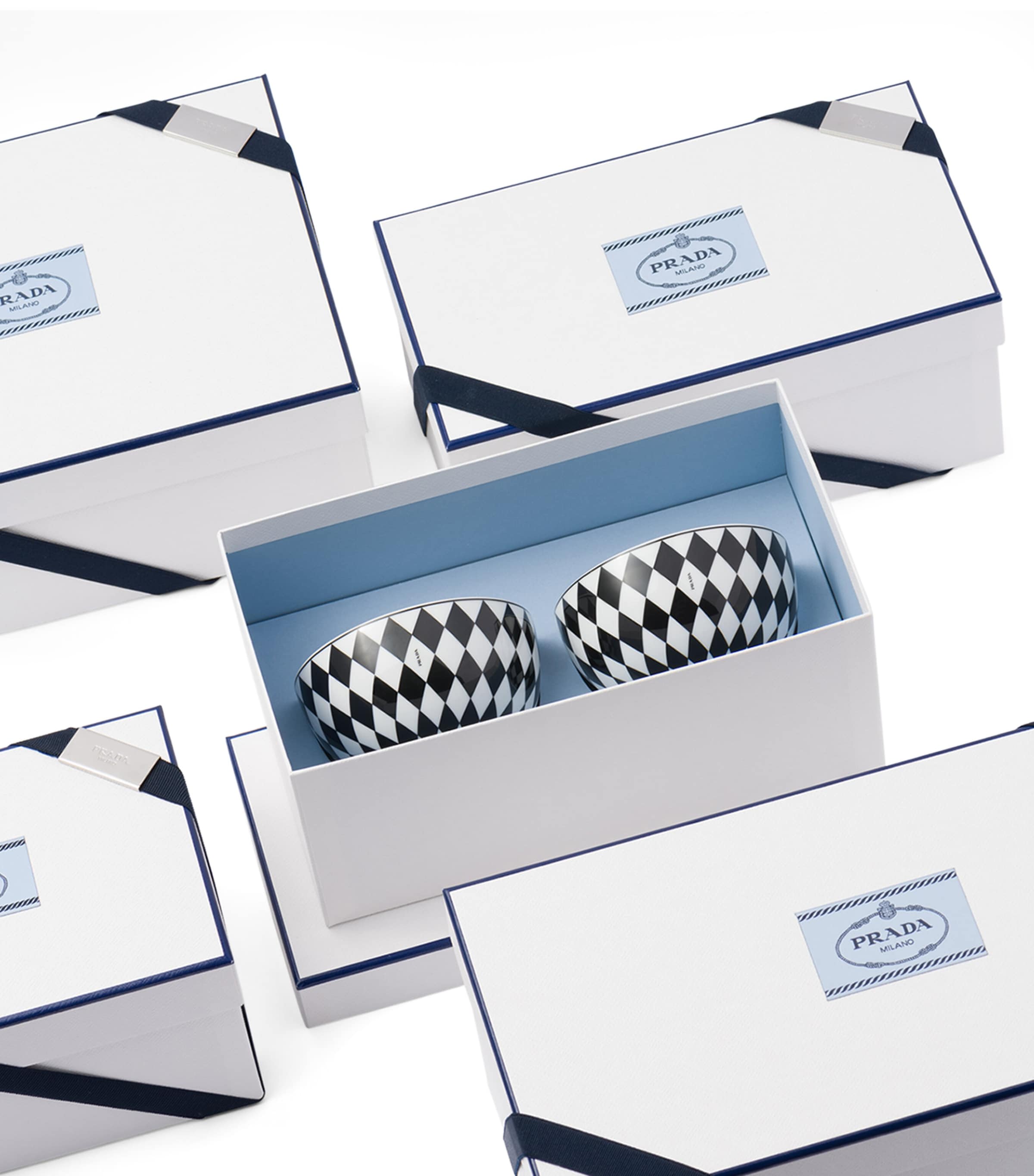 Set of 2 Porcelain Chequerboard Rice Bowls (12cm) F0E5W Image 4