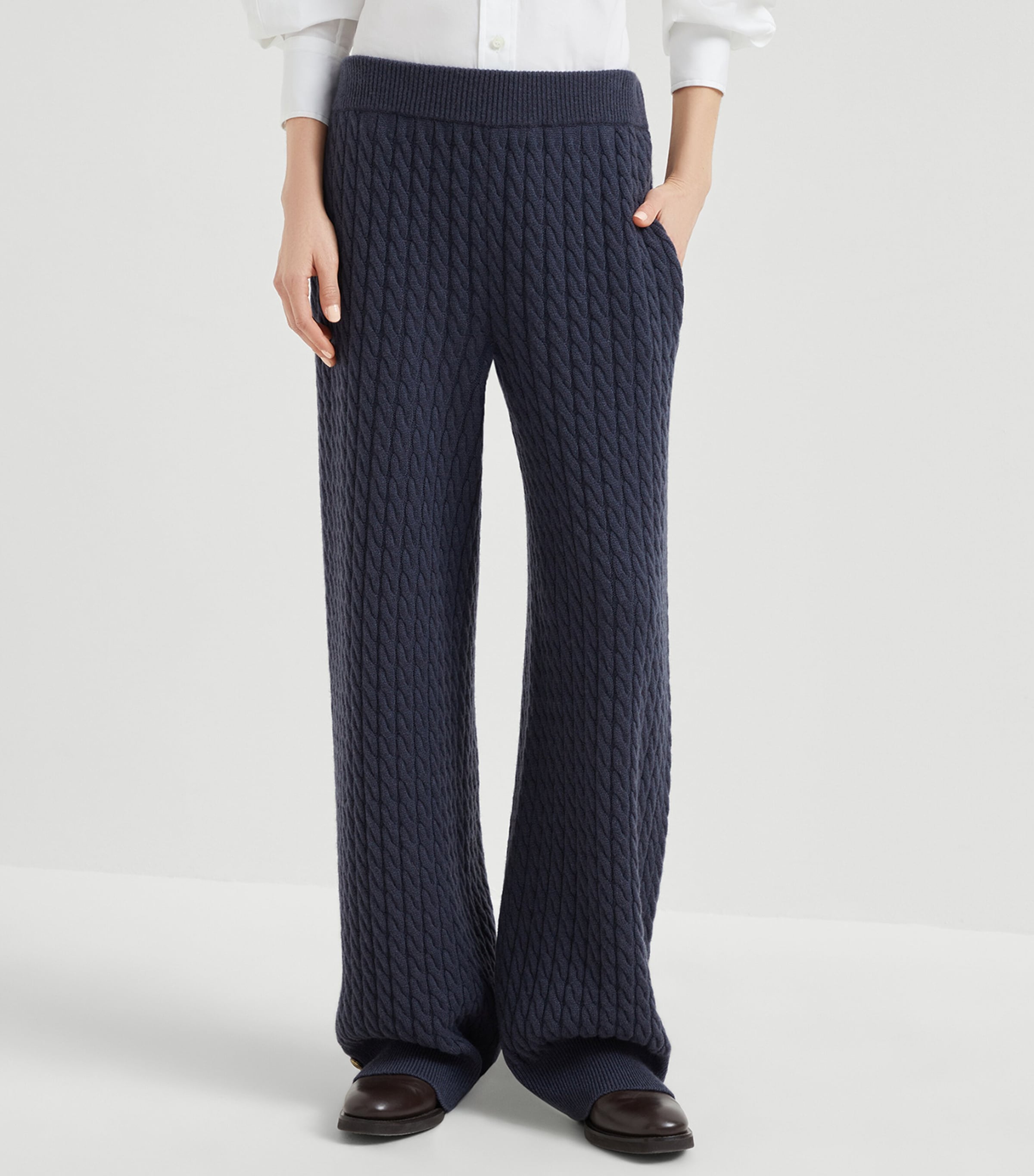 Cashmere Cable-Knit Trousers C7186 Image 2