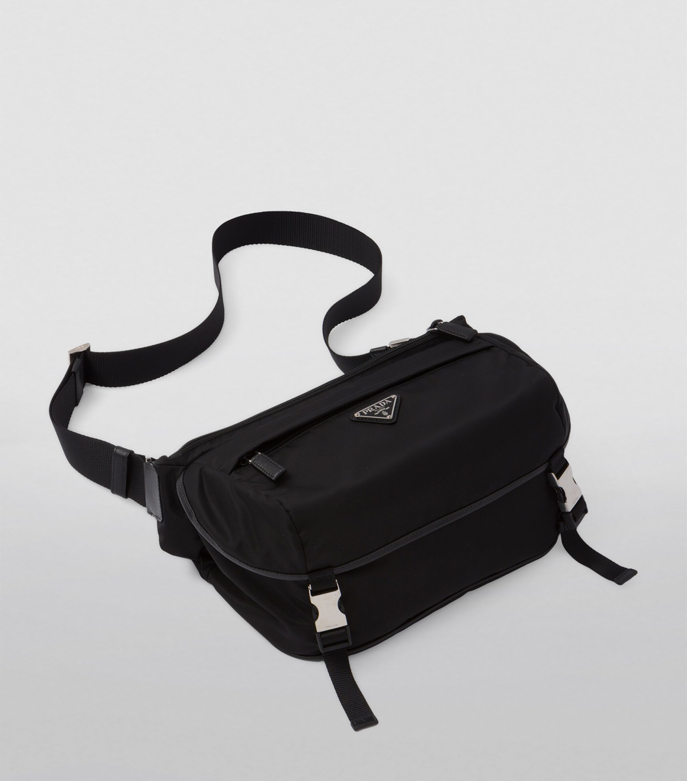 Re-Nylon Shoulder Bag F0002 Image 6