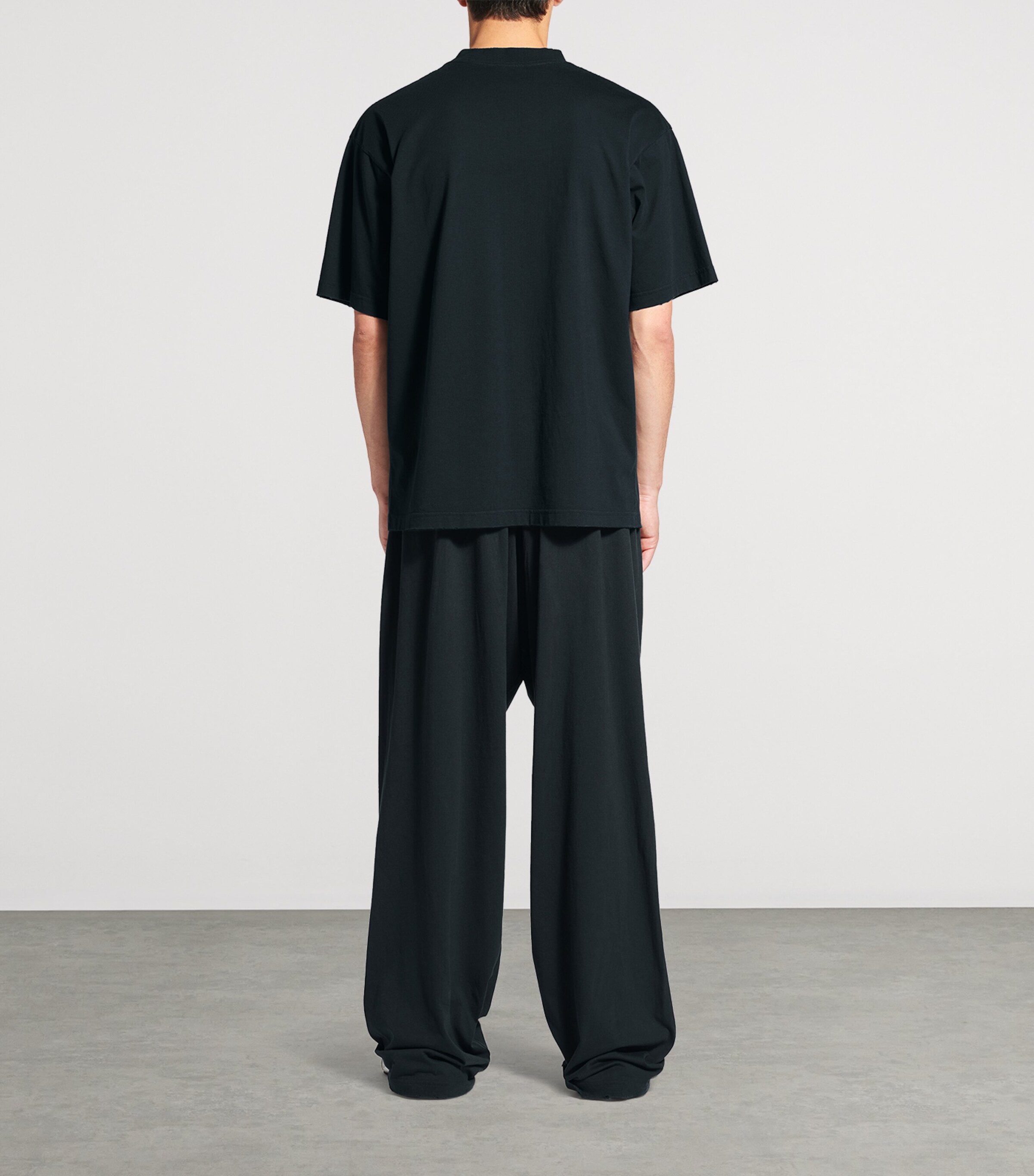Balenciaga Mens Cotton International T-Shirt Image 5