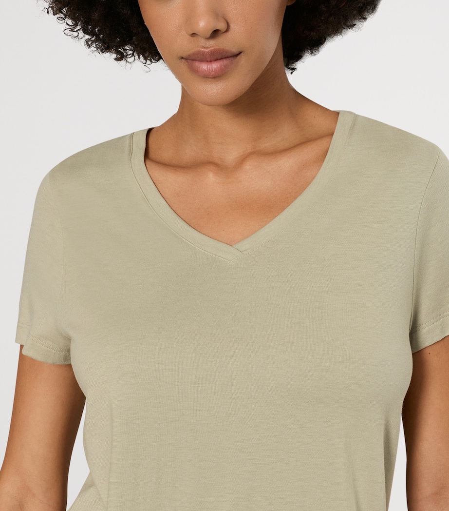 Hanro Womens Stretch-Cotton Sleep & Lounge T-Shirt Olive Stem Image 6