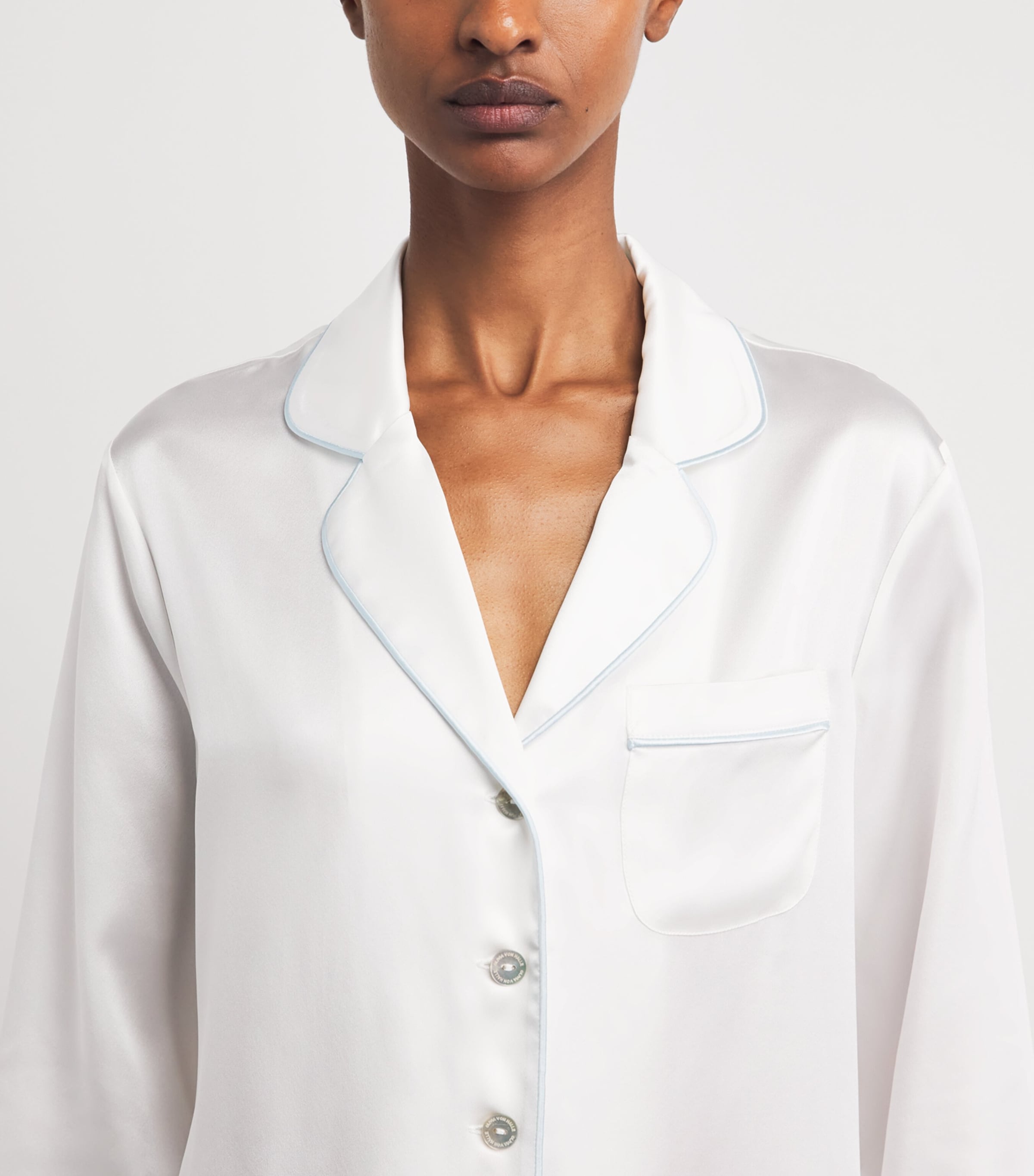 Olivia von Halle Womens Silk Coco Pyjama Set Ivory Powder Blue Image 3