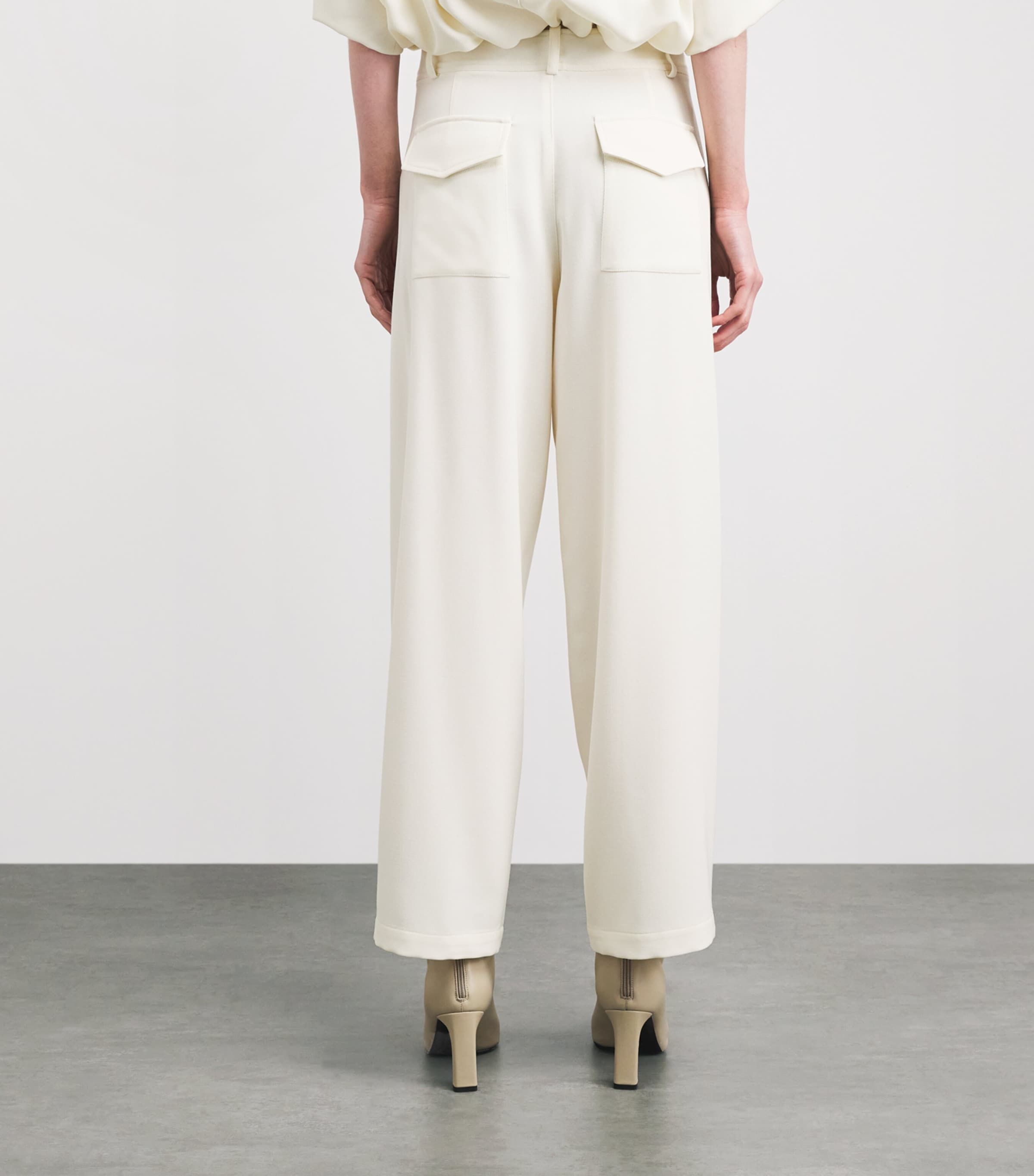 Kiton Womens Wool-Silk Wide-Leg Trousers White Image 5
