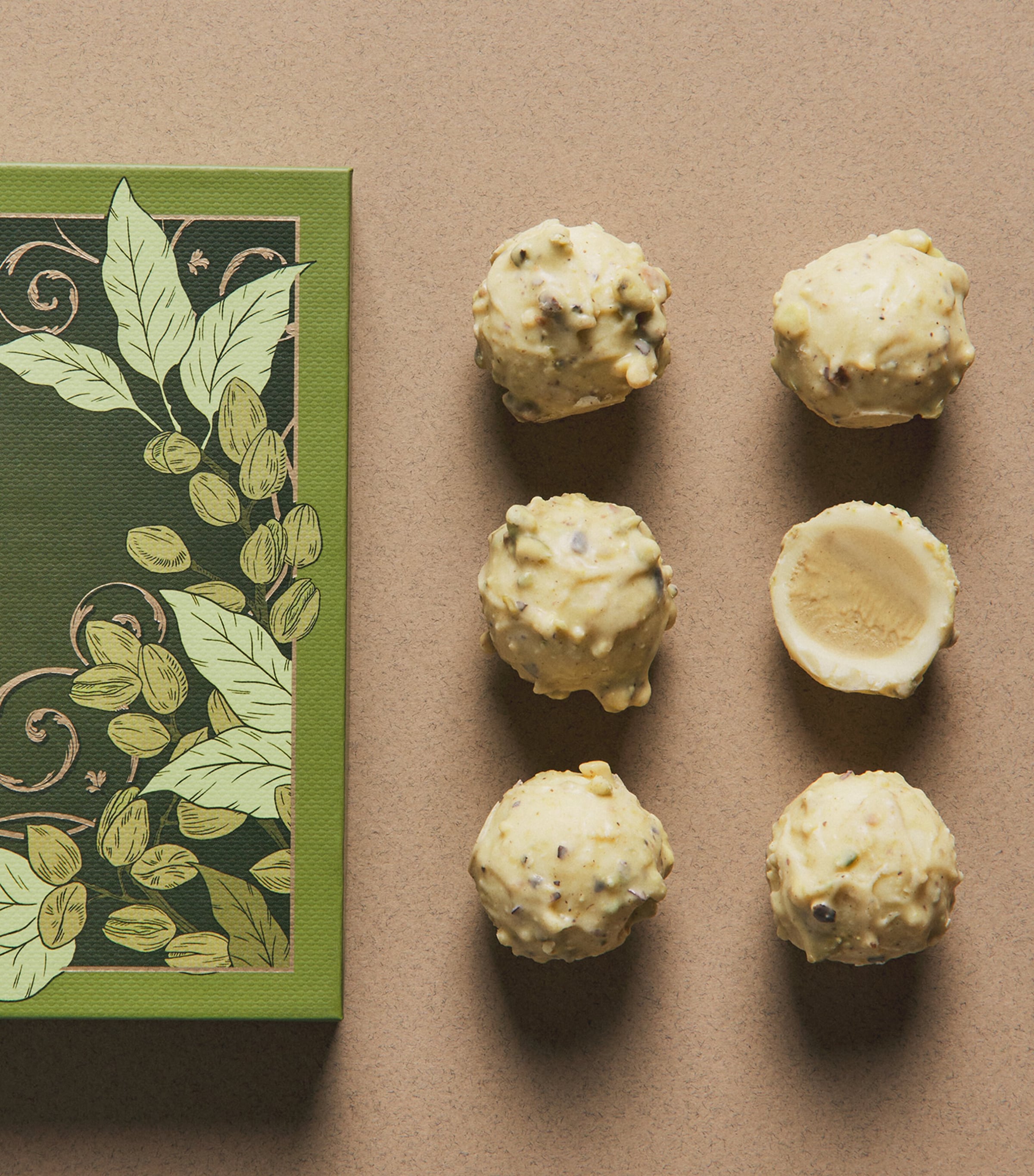 The Halal Celebration Hamper NO COLOUR Image 3