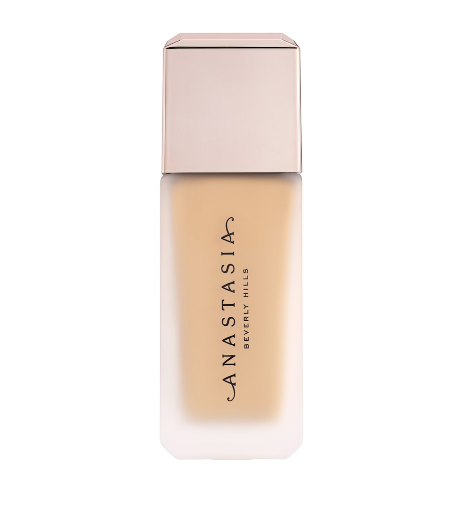 Impeccable Blurring Second-Skin Matte Foundation SHADE 10 3W Image 1