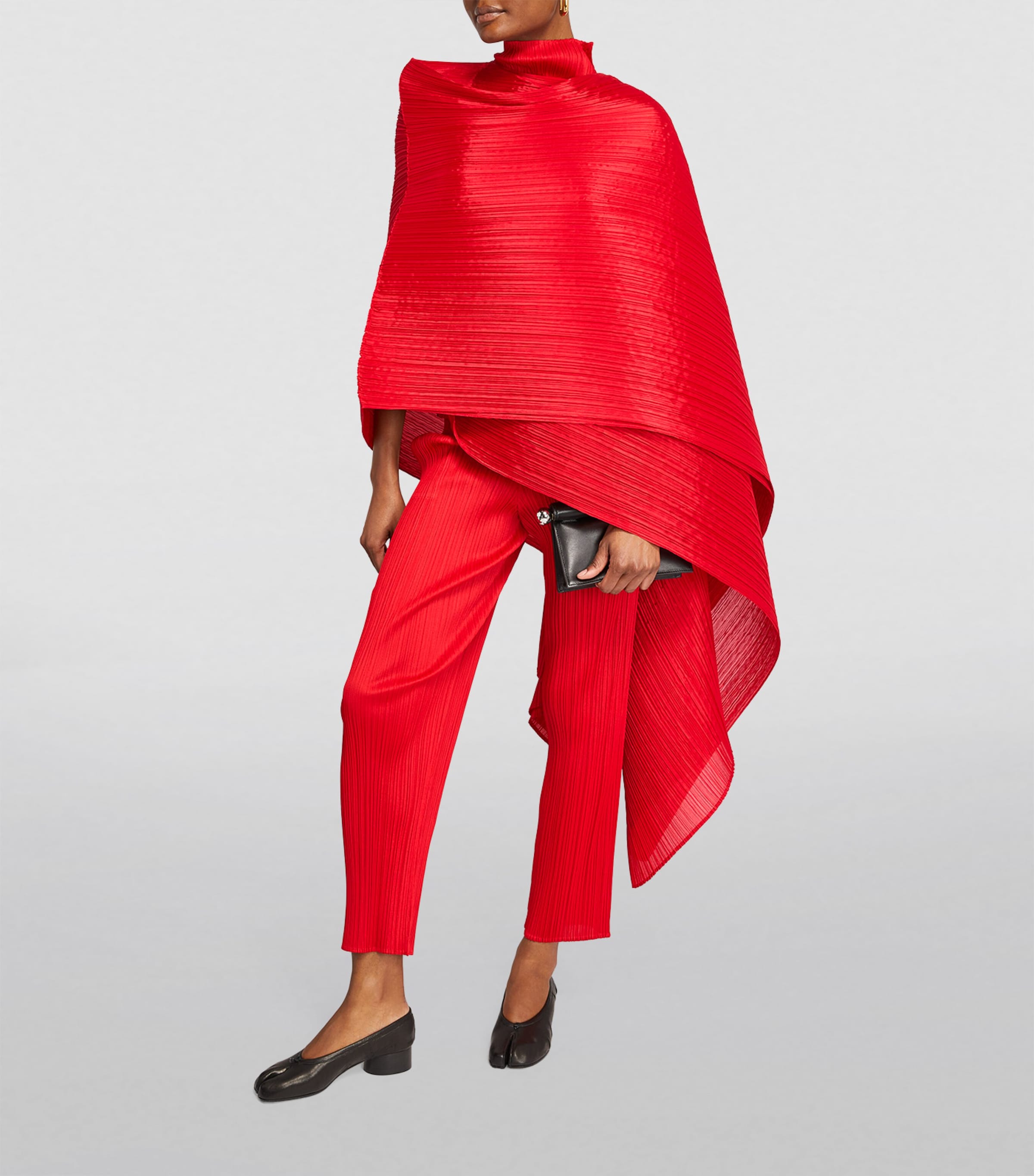 Pleats Please Issey Miyake Basics Madame-T Stole Image 2