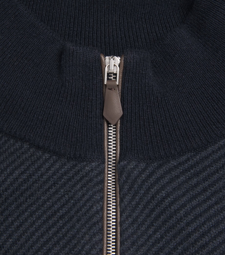 N.Peal Mens Cashmere Quarter-Zip Temple Sweater Navy Grigio Image 6