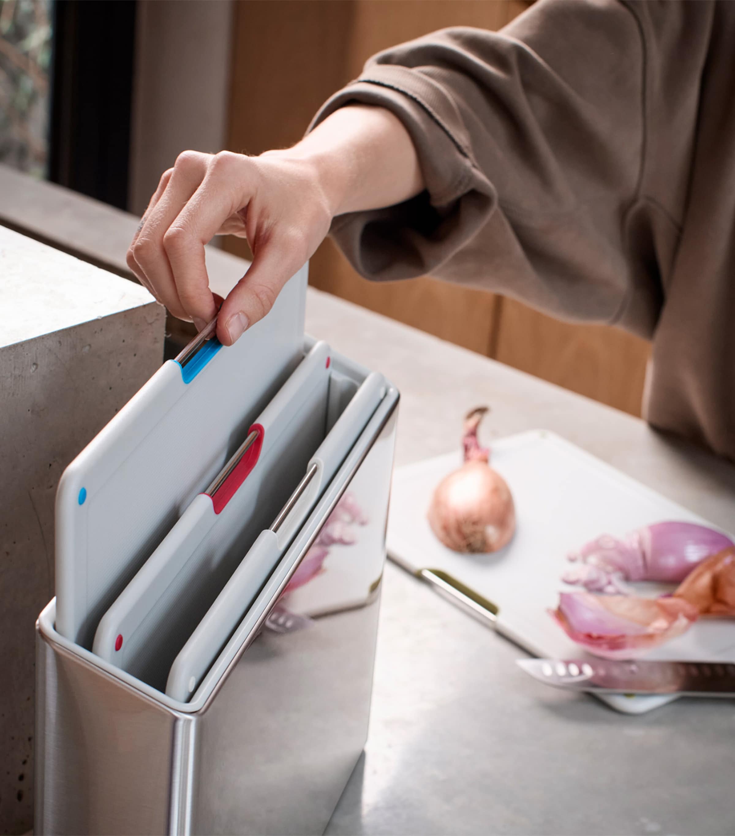 Folio Steel 4-Piece Chopping Board Set LIGHT STONE Image 3