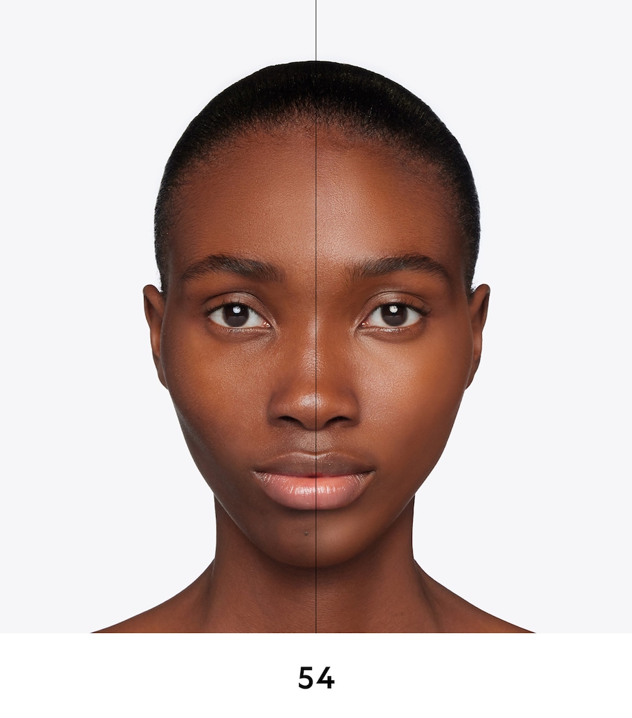 Gucci Glow Skin Tint Moisturiser (40ml) 54 DEEP Image 2