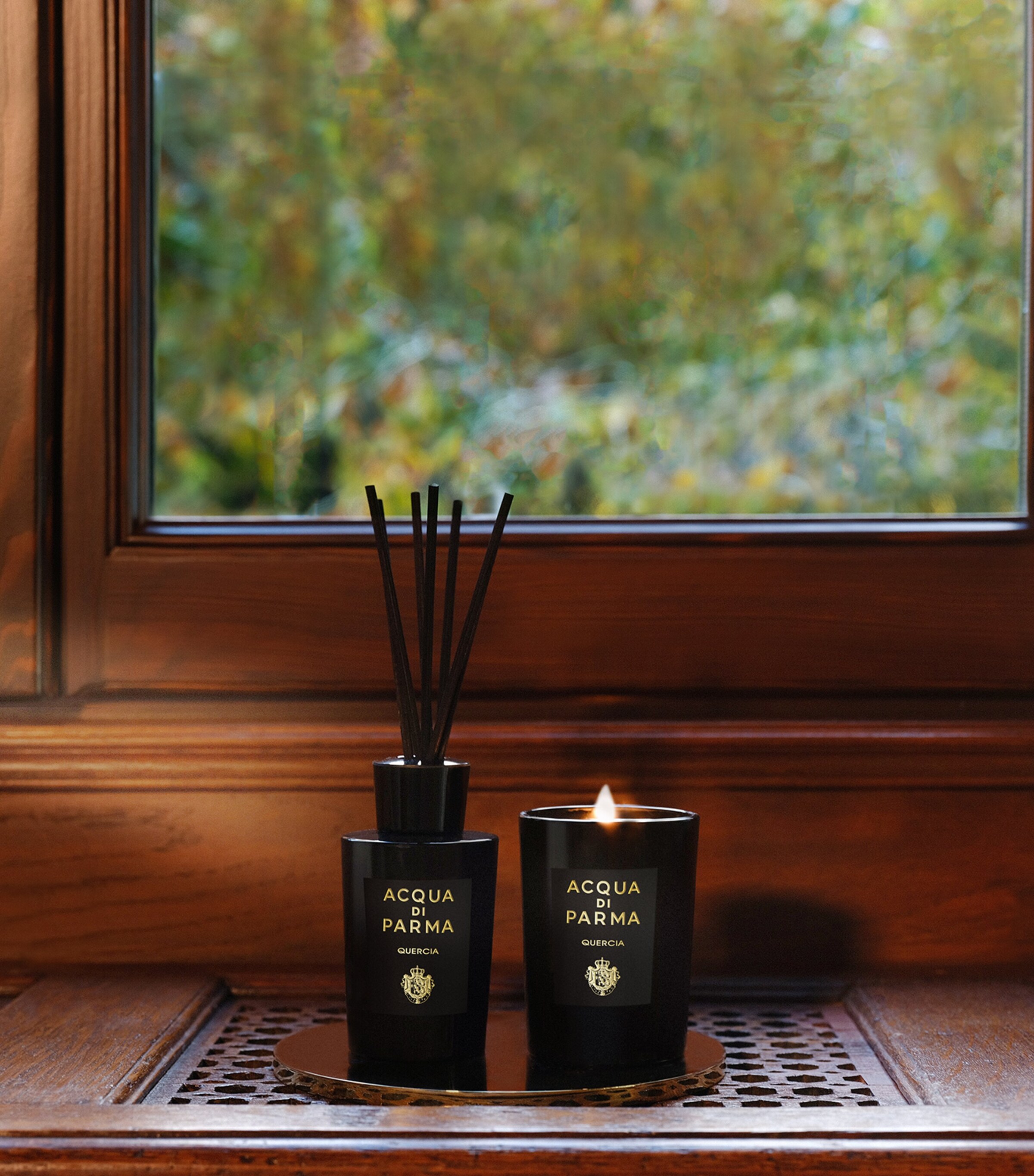 Acqua di Parma Signatures of the Sun Quercia Candle (200g) Image 6