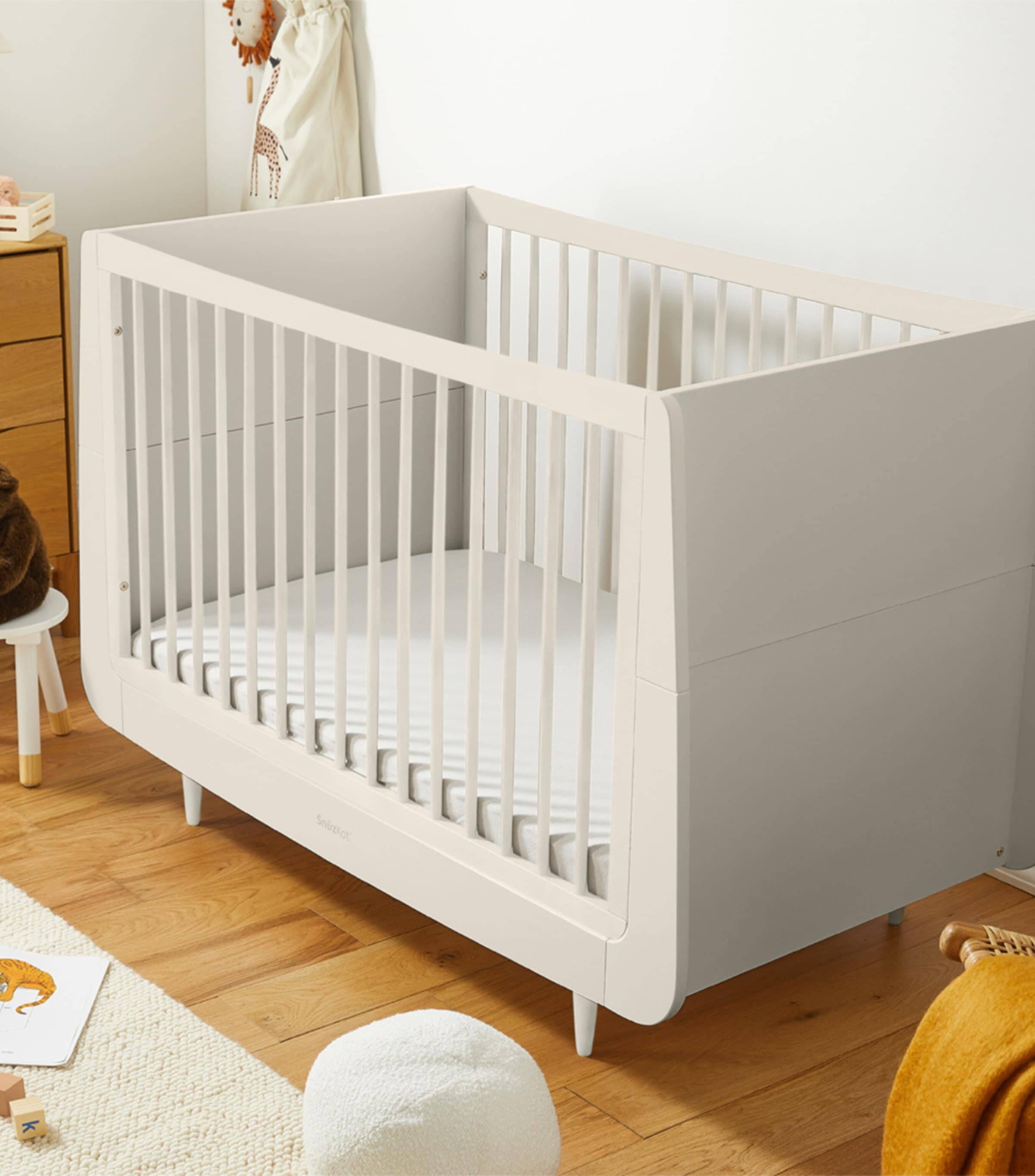 SnüzKot Skandi Cot Bed CASHMERE Image 5