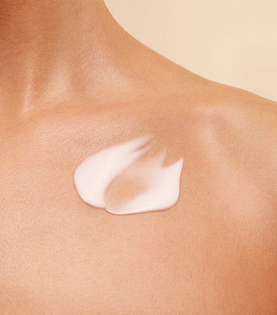 Renew Plus Body Serum (200ml) NO COLOUR Image 6