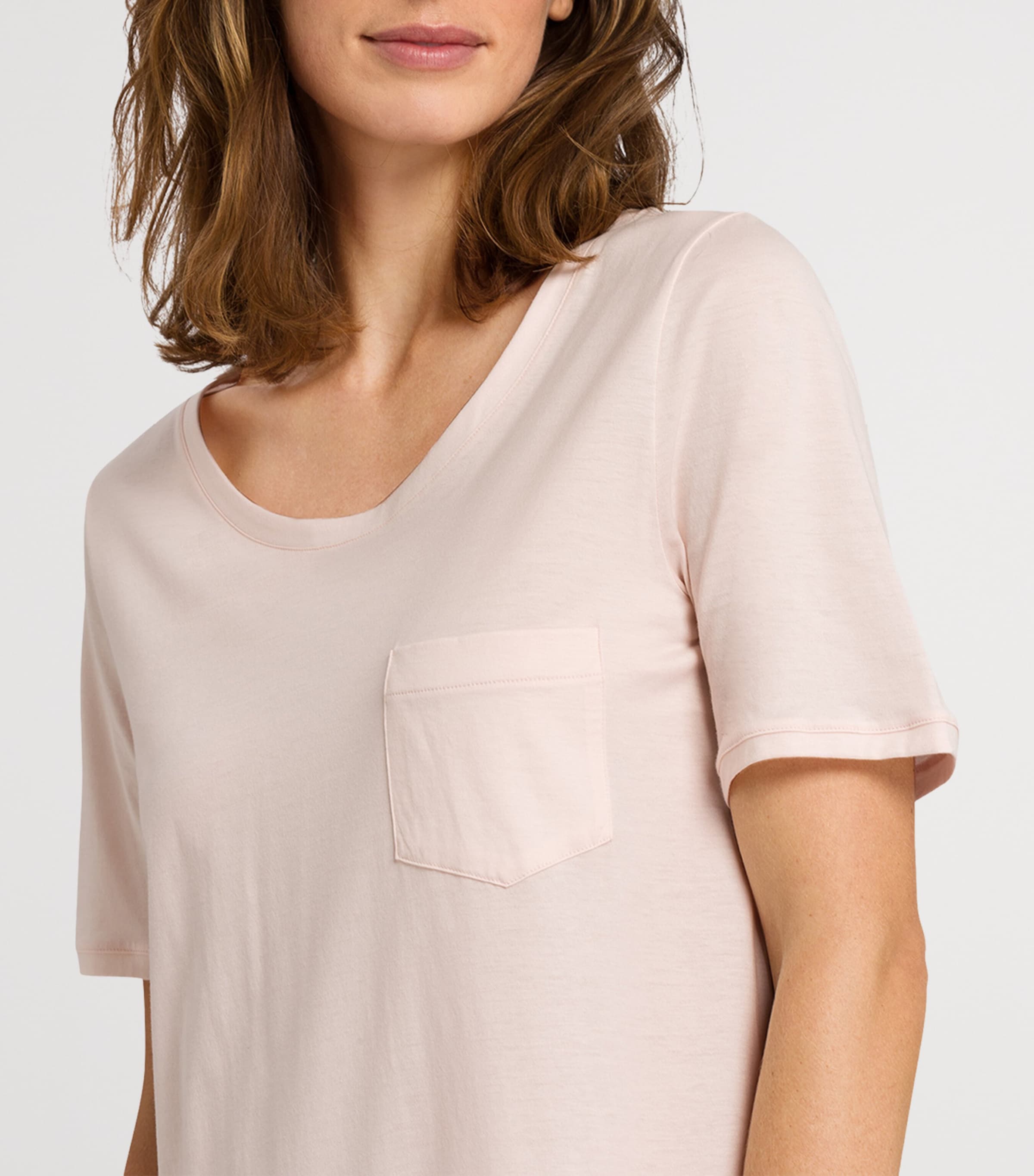 Hanro Cotton Deluxe Nightdress | Women Clothing | Nightwear | Nightdresses | Designers | Hanro Hanro Cotton Deluxe Nightdress | Women Clothing | Nightwear | Nightdresses | Designers | Hanro