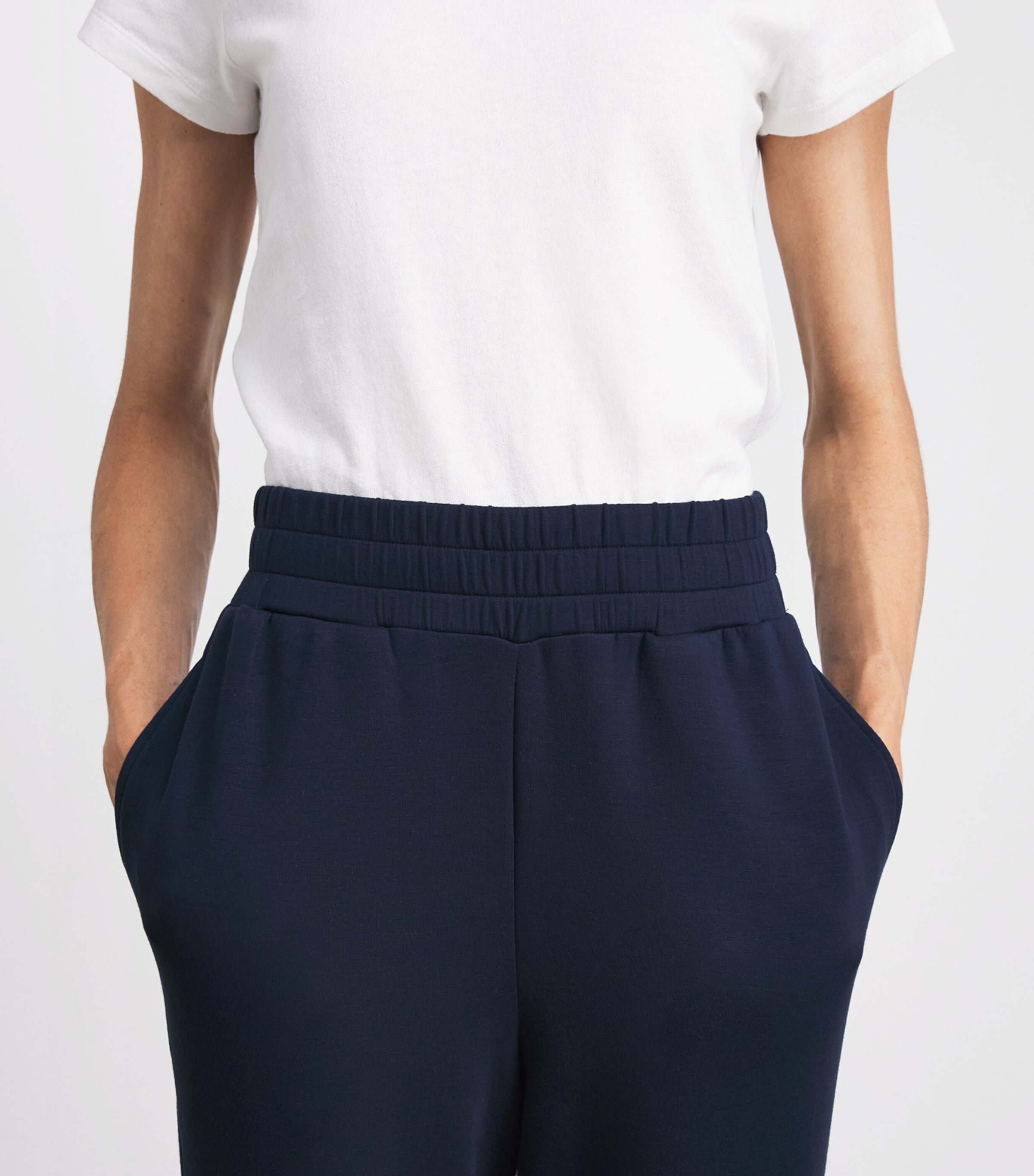 Varley Womens The Slim Cuff Sweatpants Navy Image 3