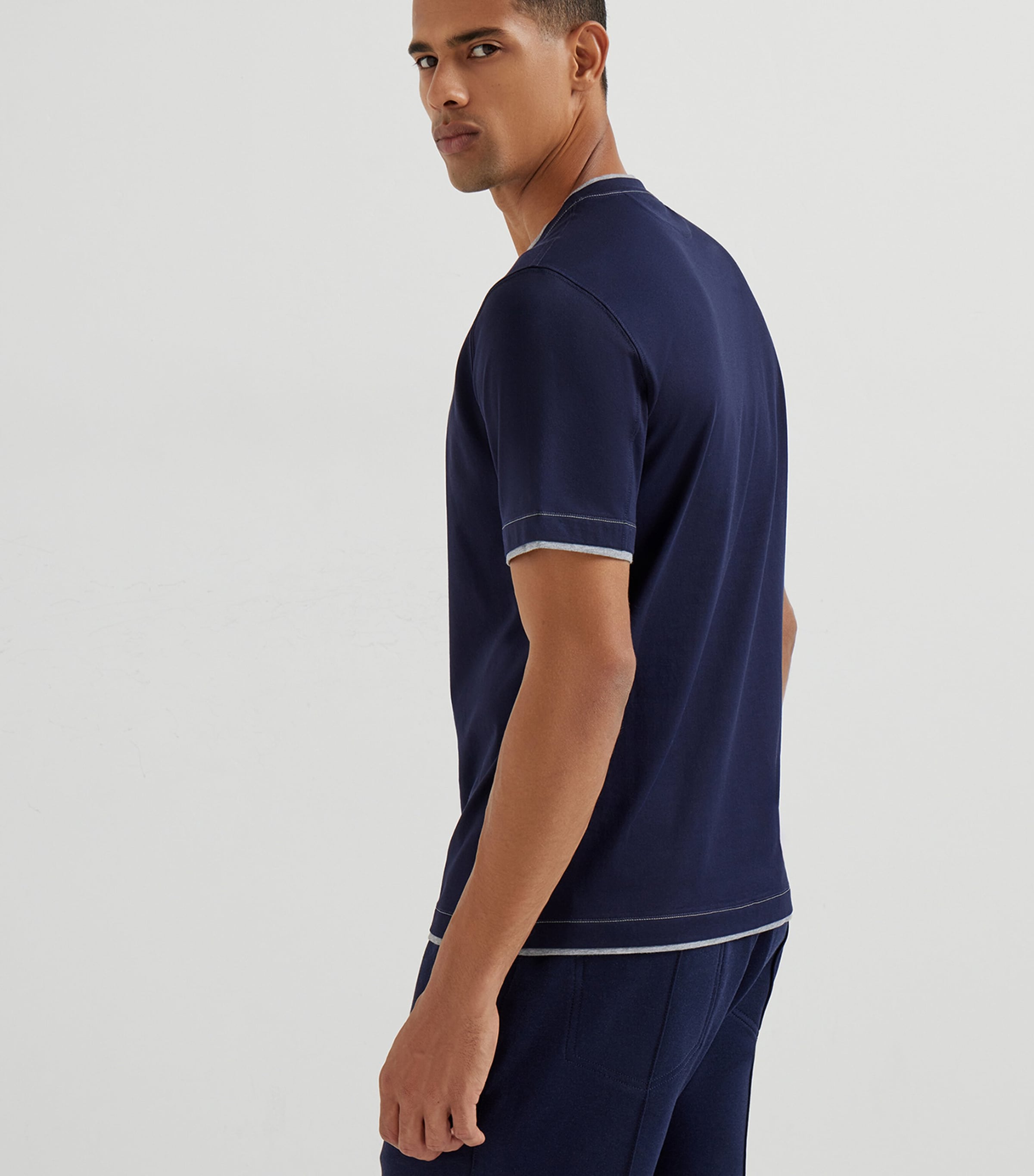 Tシャツ・カットソー Brunello Cucinelli T-Shirt With Logo And Faux-Layering Tシャツ・カットソー Brunello Cucinelli T-Shirt With Logo And