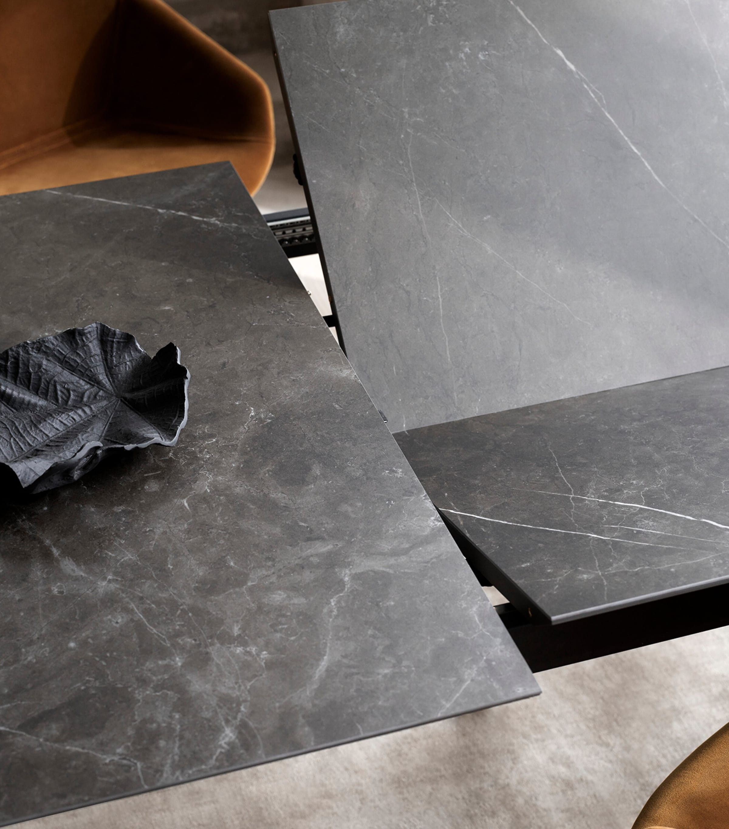 BoConcept Augusta Extendable Dining Table Image 6