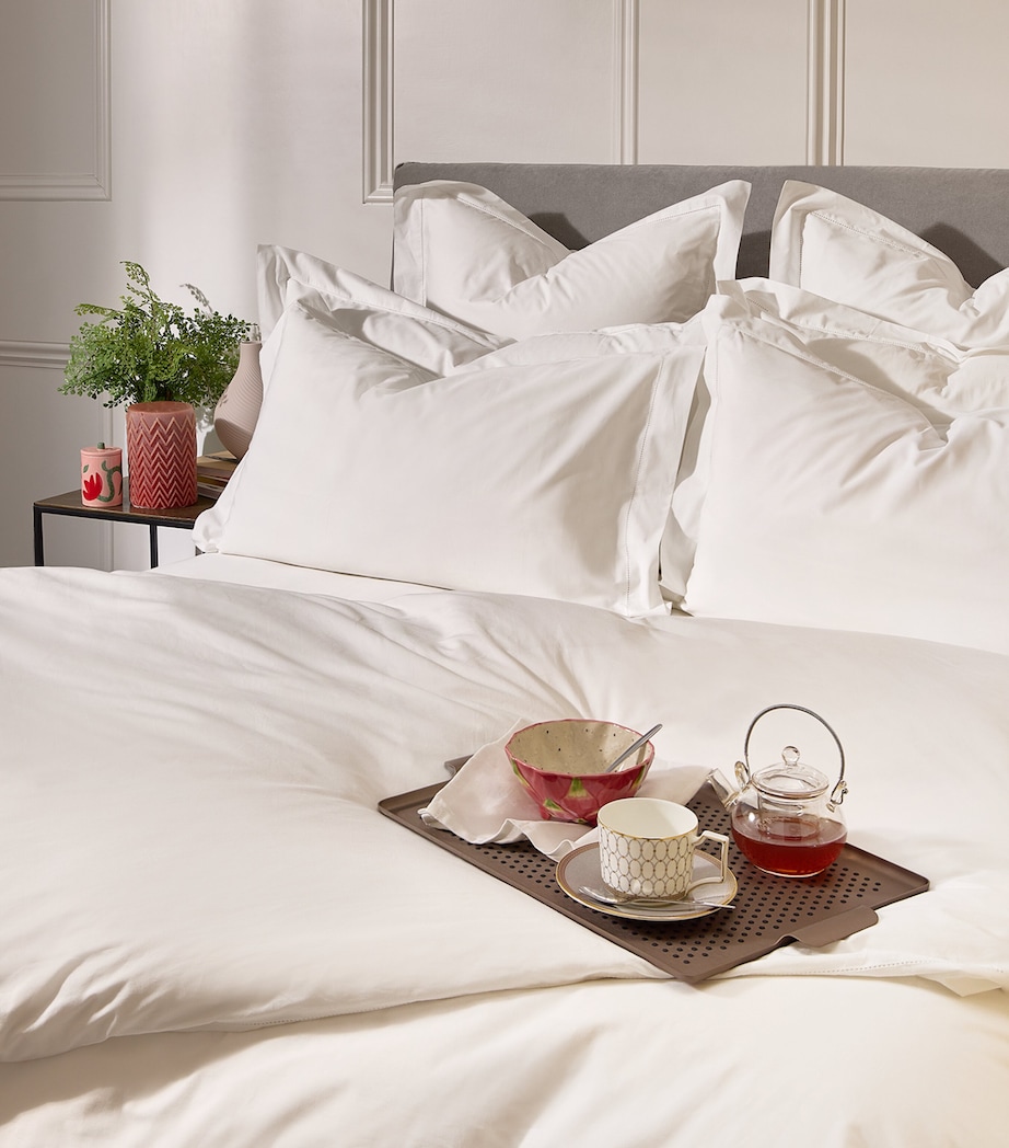 Cadogan Emperor Duvet Cover Set (290cm x 235cm) WHITE Image 4